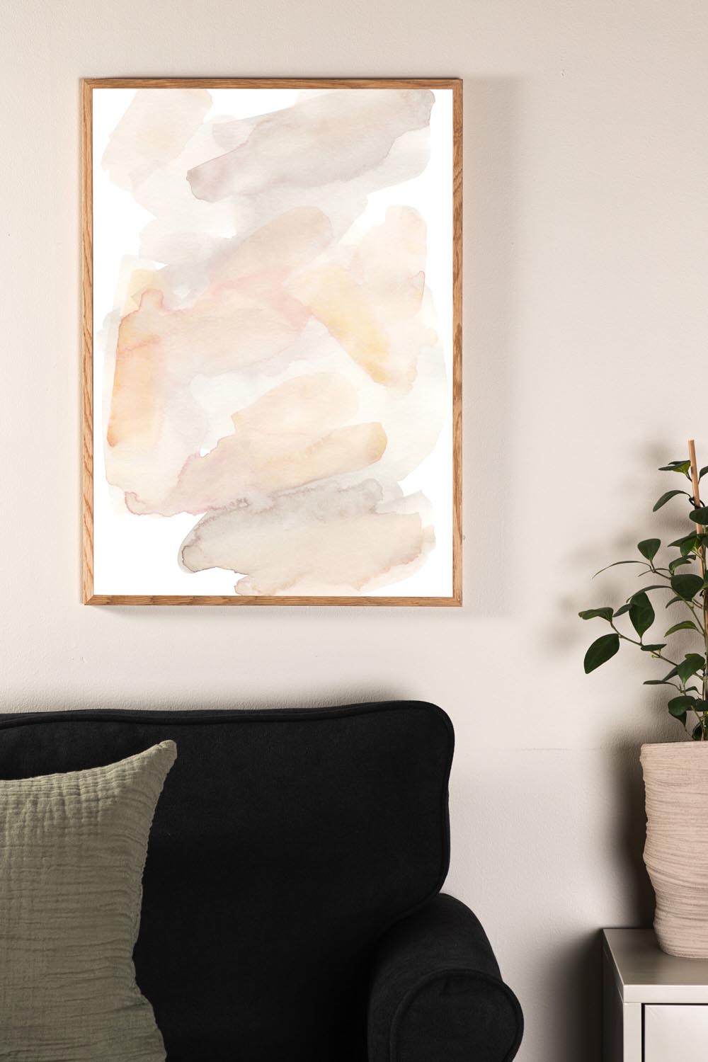 Aquarell Poster in Beige präsentiert im Onlineshop von KAQTU Design AG. Bild ist von Venture Home