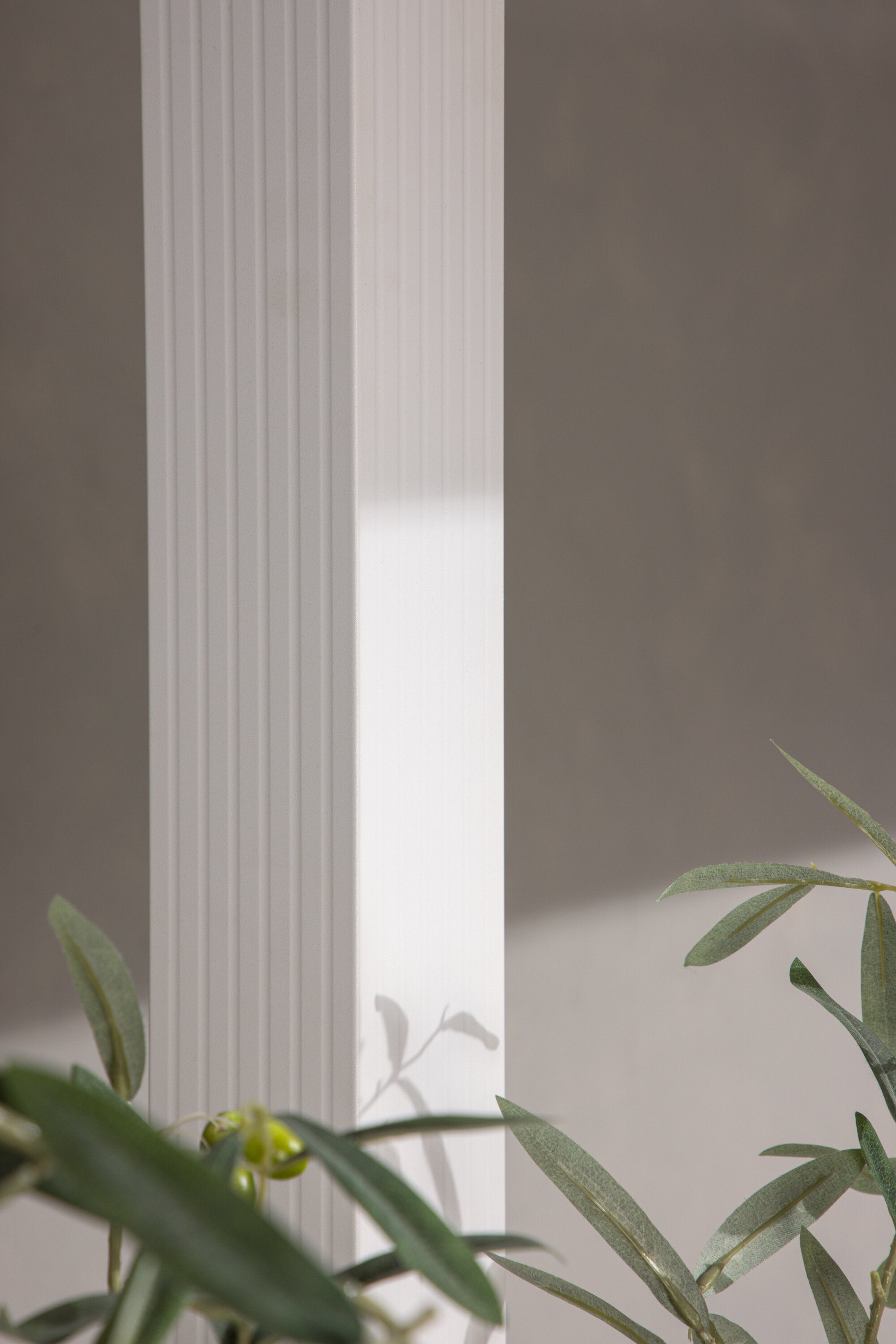 Lazio Pavillon in Weiss präsentiert im Onlineshop von KAQTU Design AG. Pavillon ist von Venture Home