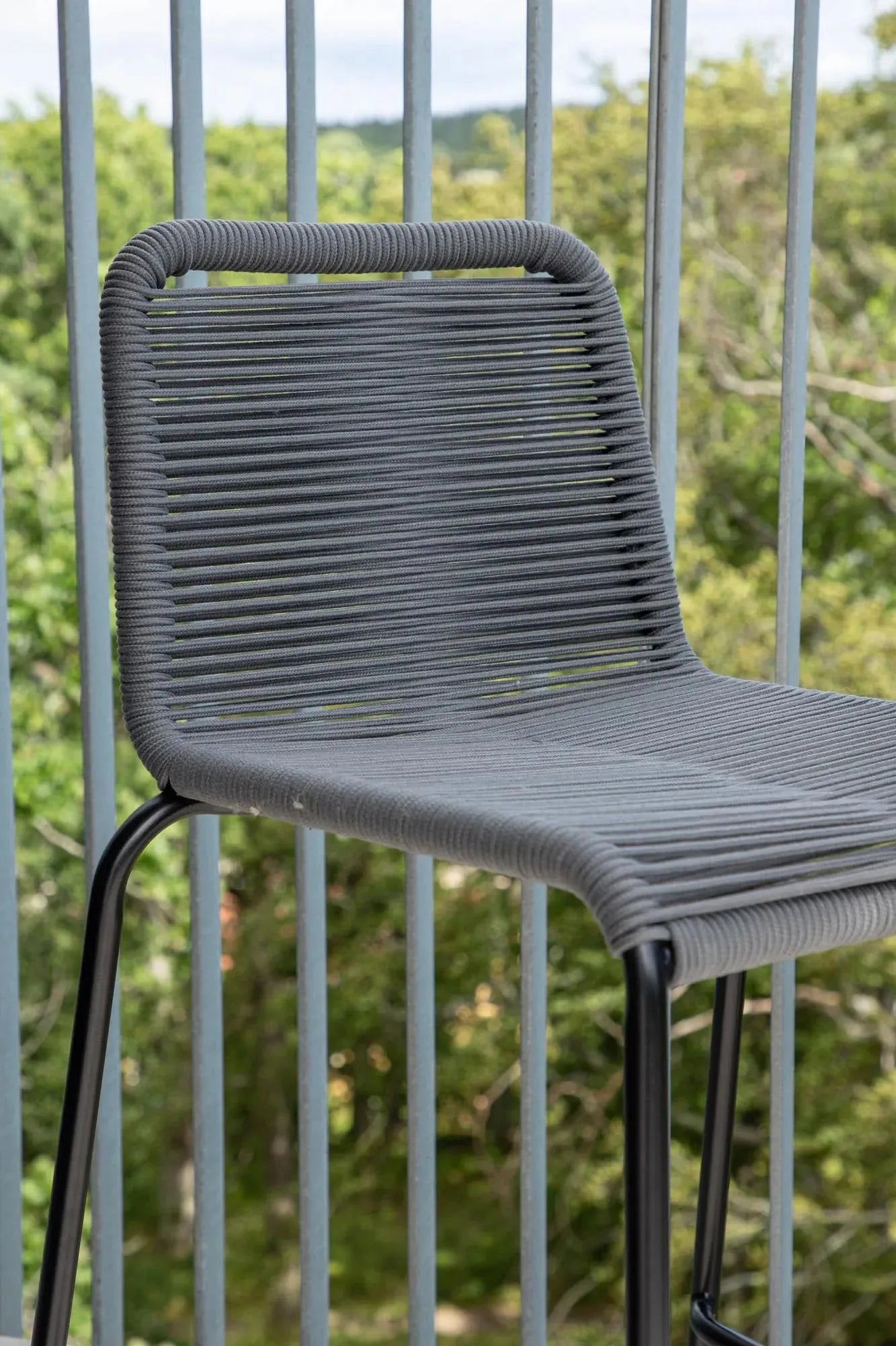 Lindos Barstuhl: Robuste Outdoor-Qualität von Venture Home.