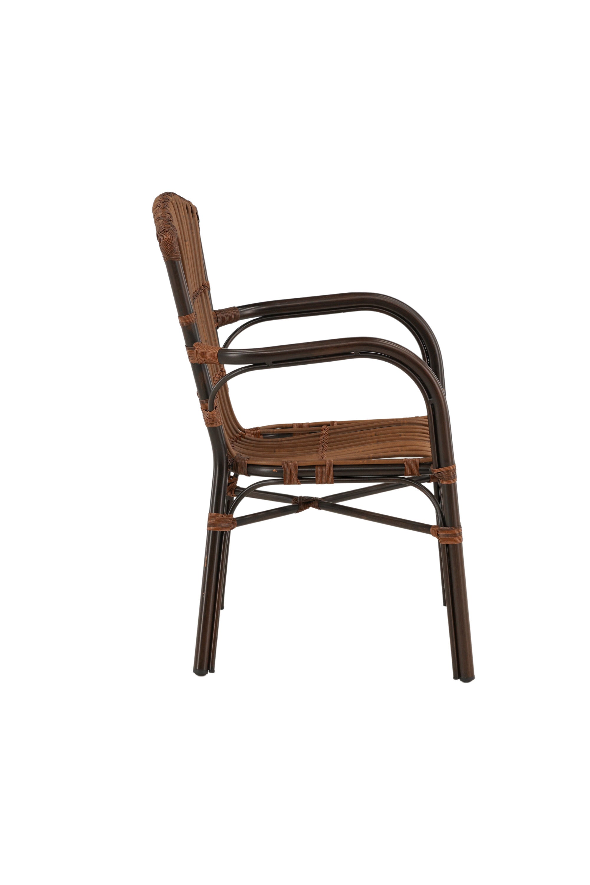 Galera Stuhl in Braun präsentiert im Onlineshop von KAQTU Design AG. Gartenstuhl mit Armlehnen ist von Venture Home
