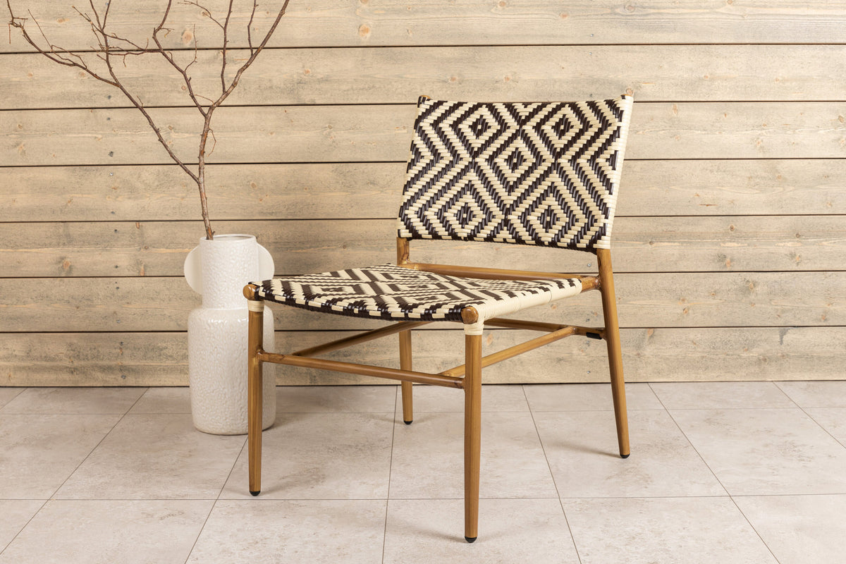Calapan Stuhl in Braun präsentiert im Onlineshop von KAQTU Design AG. Outdoor-Sessel ist von Venture Home