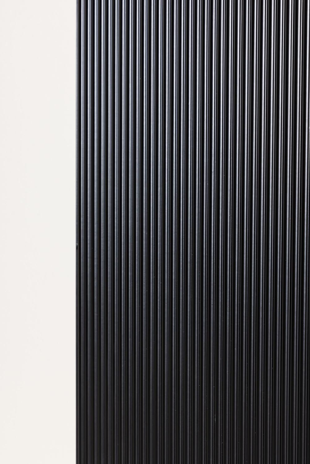 Vail Bartisch in Schwarz präsentiert im Onlineshop von KAQTU Design AG. Hochtisch ist von Venture Home