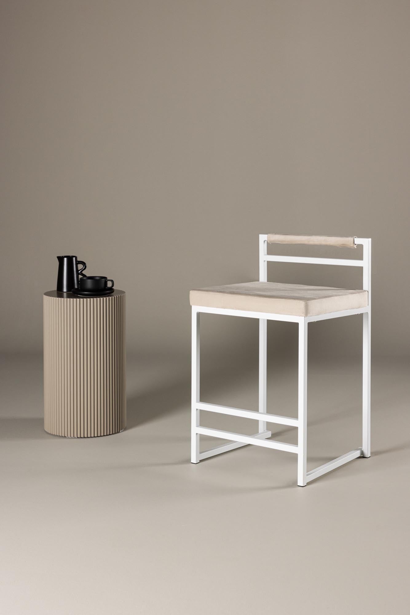 Opelika Barstuhl in Beige präsentiert im Onlineshop von KAQTU Design AG. Barstuhl ist von Venture Home