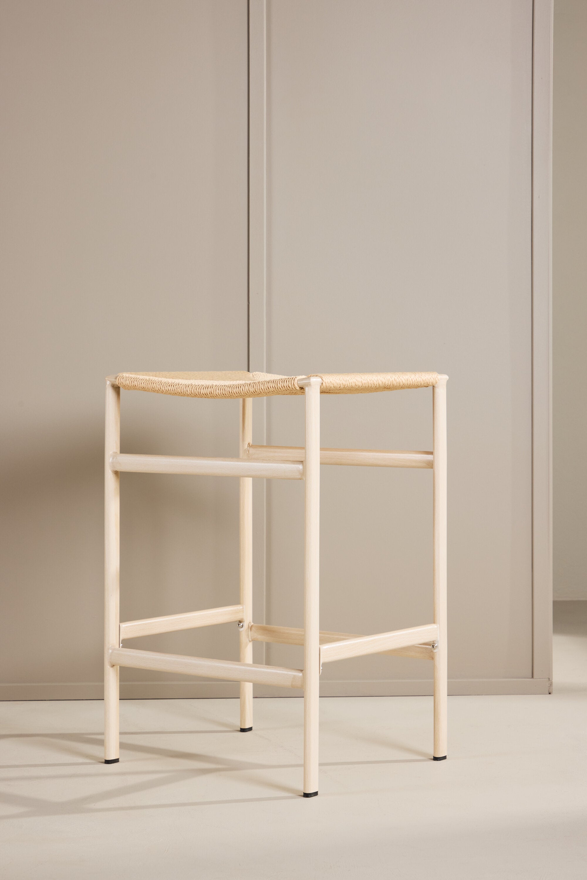 Polly Barstuhl in Beige präsentiert im Onlineshop von KAQTU Design AG. Barstuhl ist von Venture Home