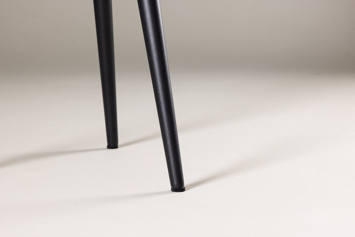 Askim Beistelltisch in Schwarz präsentiert im Onlineshop von KAQTU Design AG. Beistelltisch ist von Vind