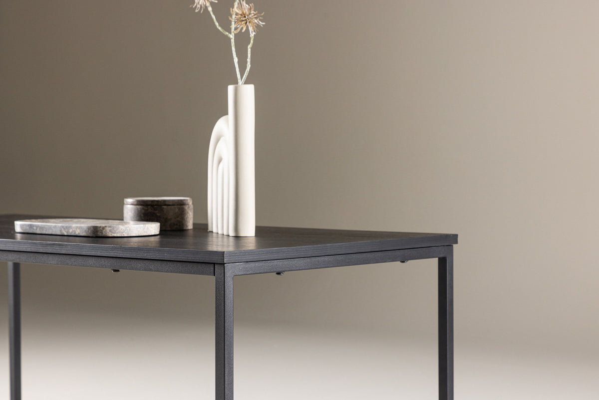Mallan Sofatisch in Schwarz präsentiert im Onlineshop von KAQTU Design AG. Beistelltisch ist von Venture Home