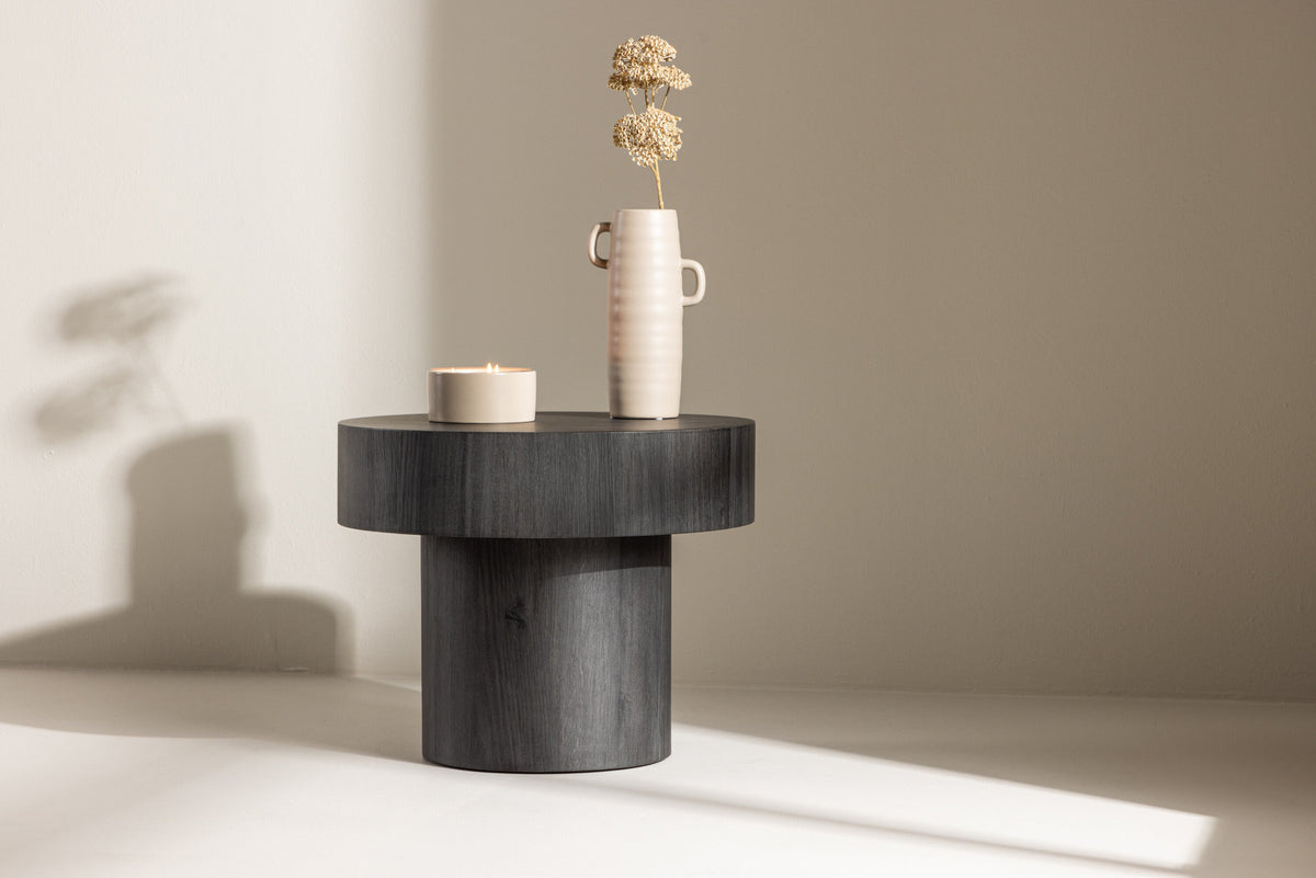 Malung Beistelltisch in Schwarz präsentiert im Onlineshop von KAQTU Design AG. Beistelltisch ist von Vind