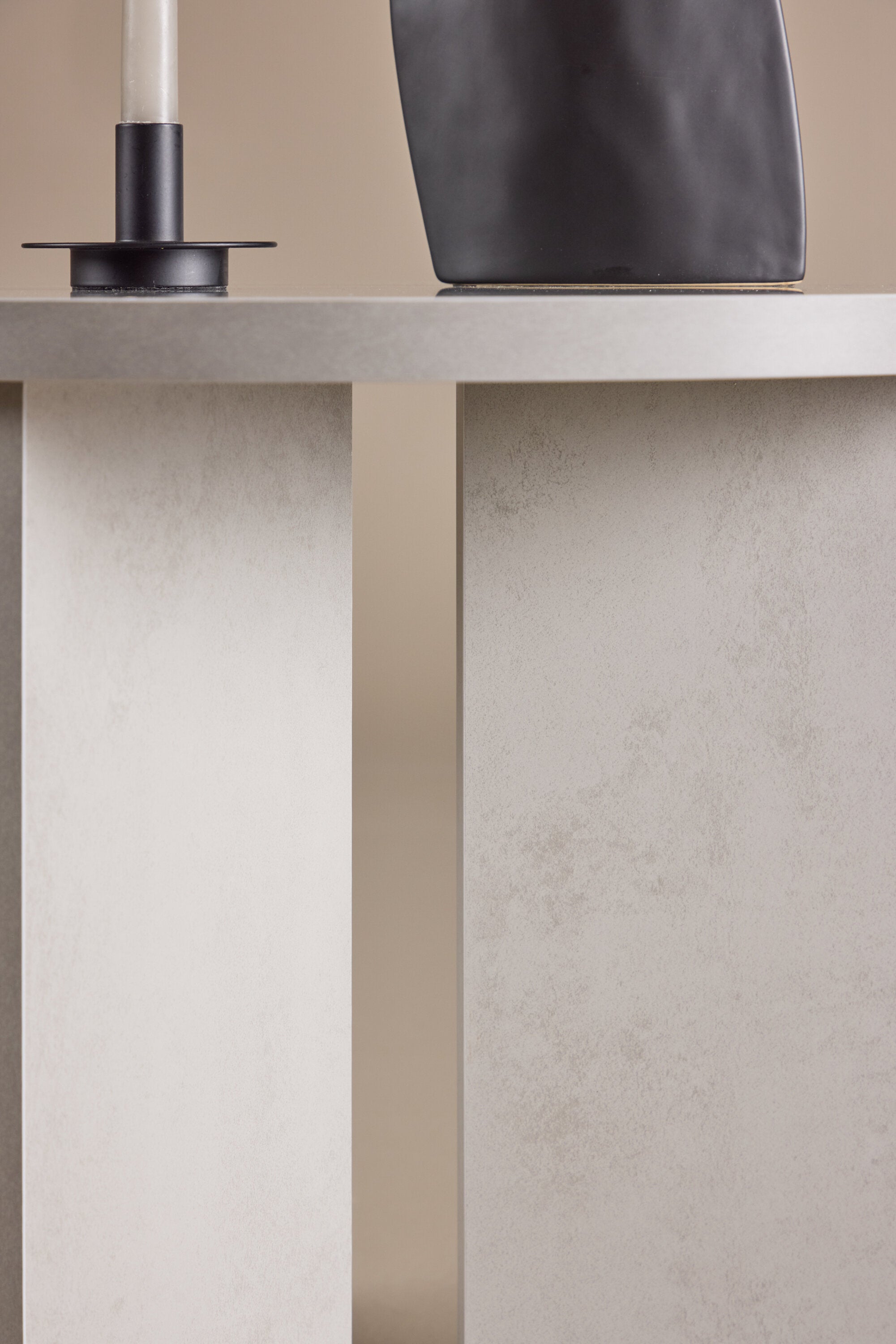 Söderhamn Couchtisch in Grau präsentiert im Onlineshop von KAQTU Design AG. Beistelltisch ist von Venture Home