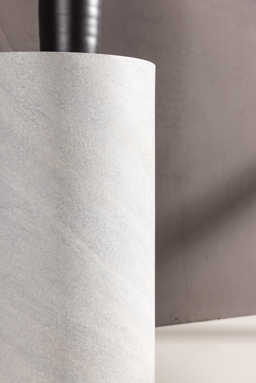 York Sofatisch in Grau präsentiert im Onlineshop von KAQTU Design AG. Beistelltisch ist von Venture Home