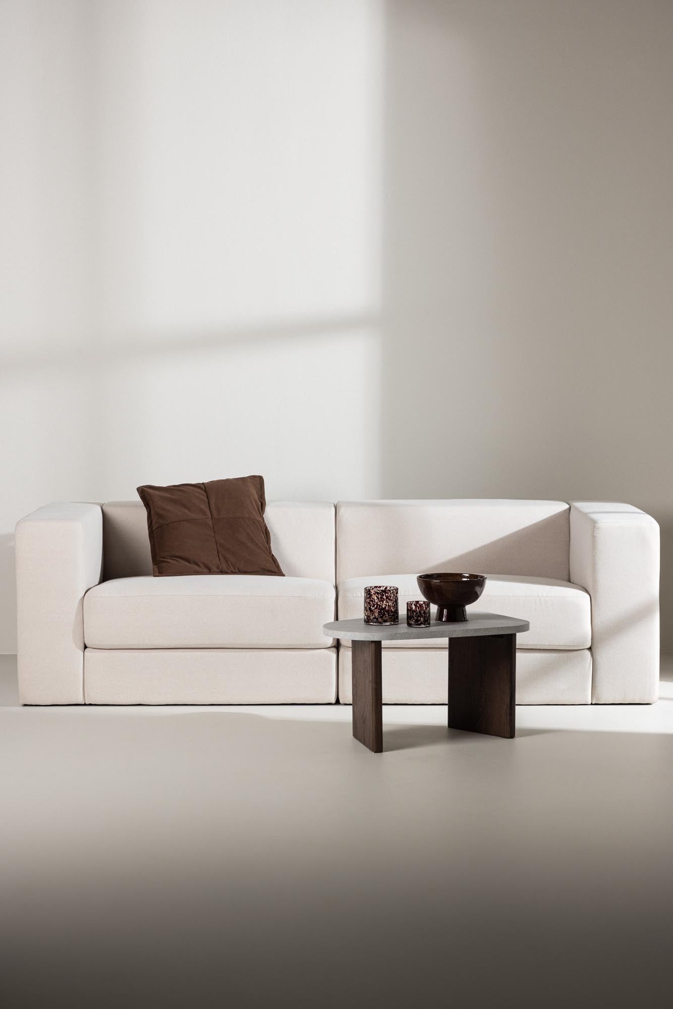 Lumi Sofa: Modernes Design trifft auf ultimativen Sitzkomfort.