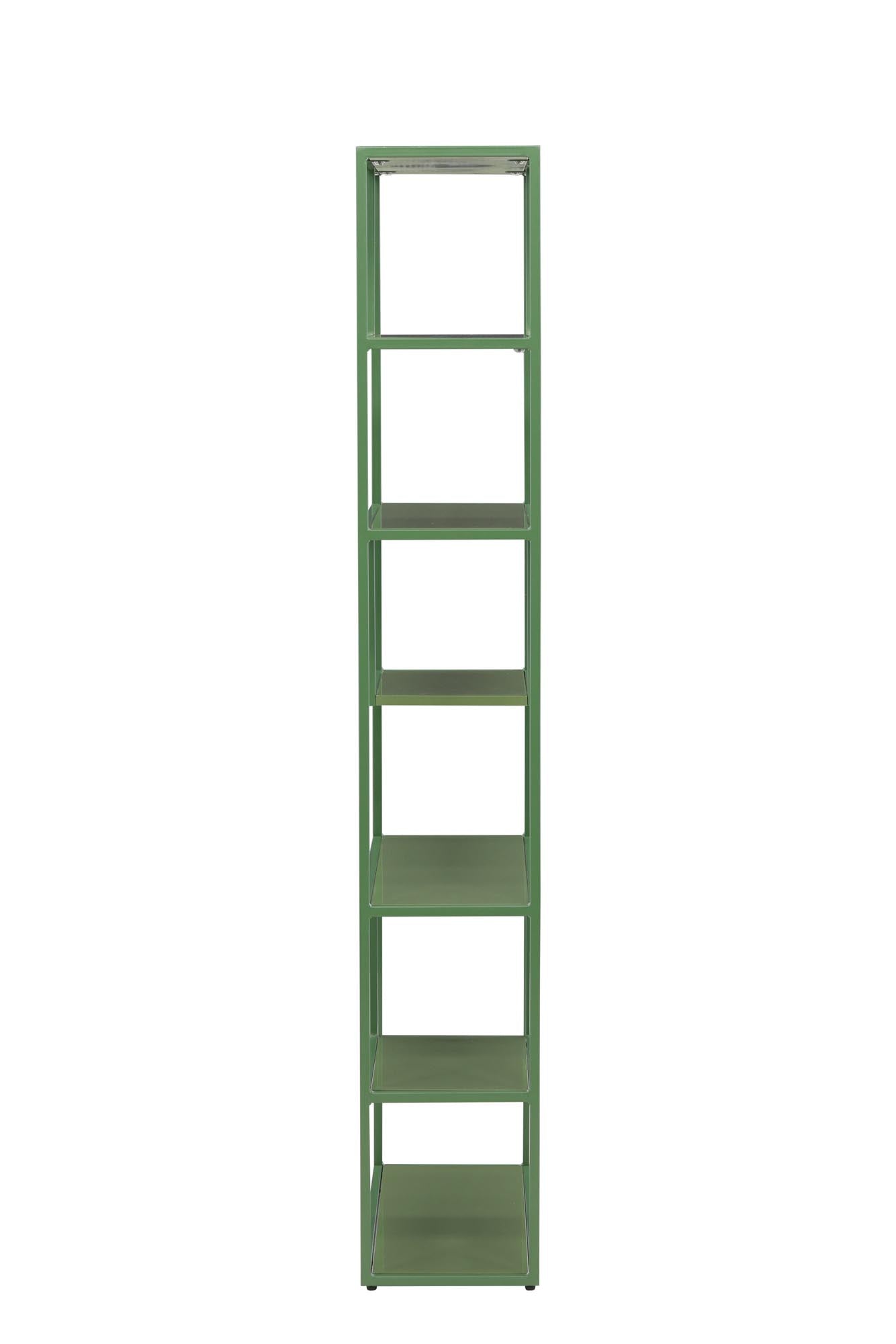 Staalregal in Grün präsentiert im Onlineshop von KAQTU Design AG. Standregal ist von Venture Home