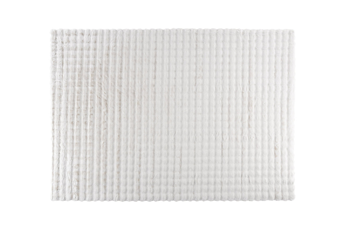 Novis Teppich in Weiss präsentiert im Onlineshop von KAQTU Design AG. Teppich ist von Venture Home