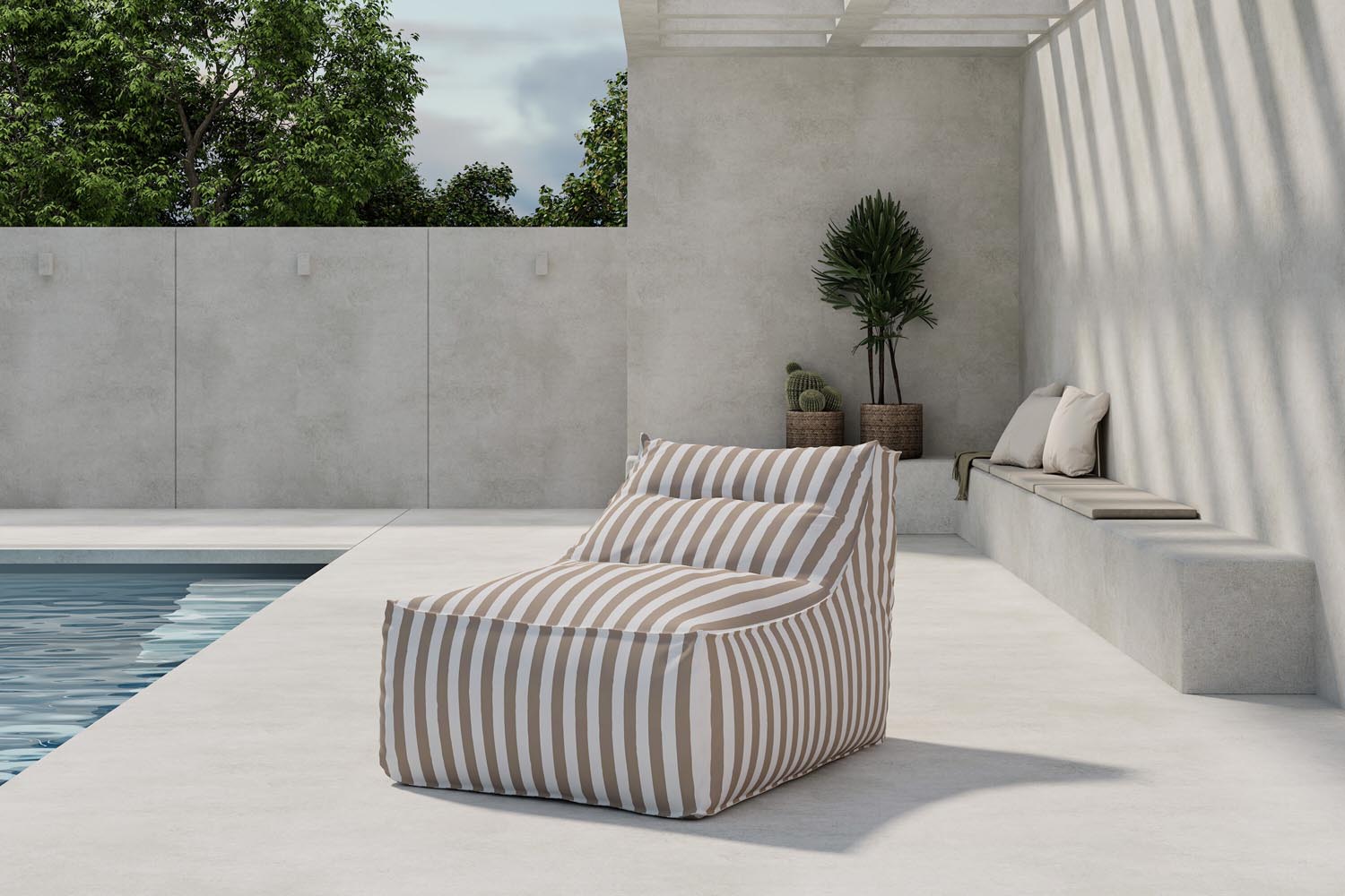 R<tc>eda</tc>ng Lounge Chair