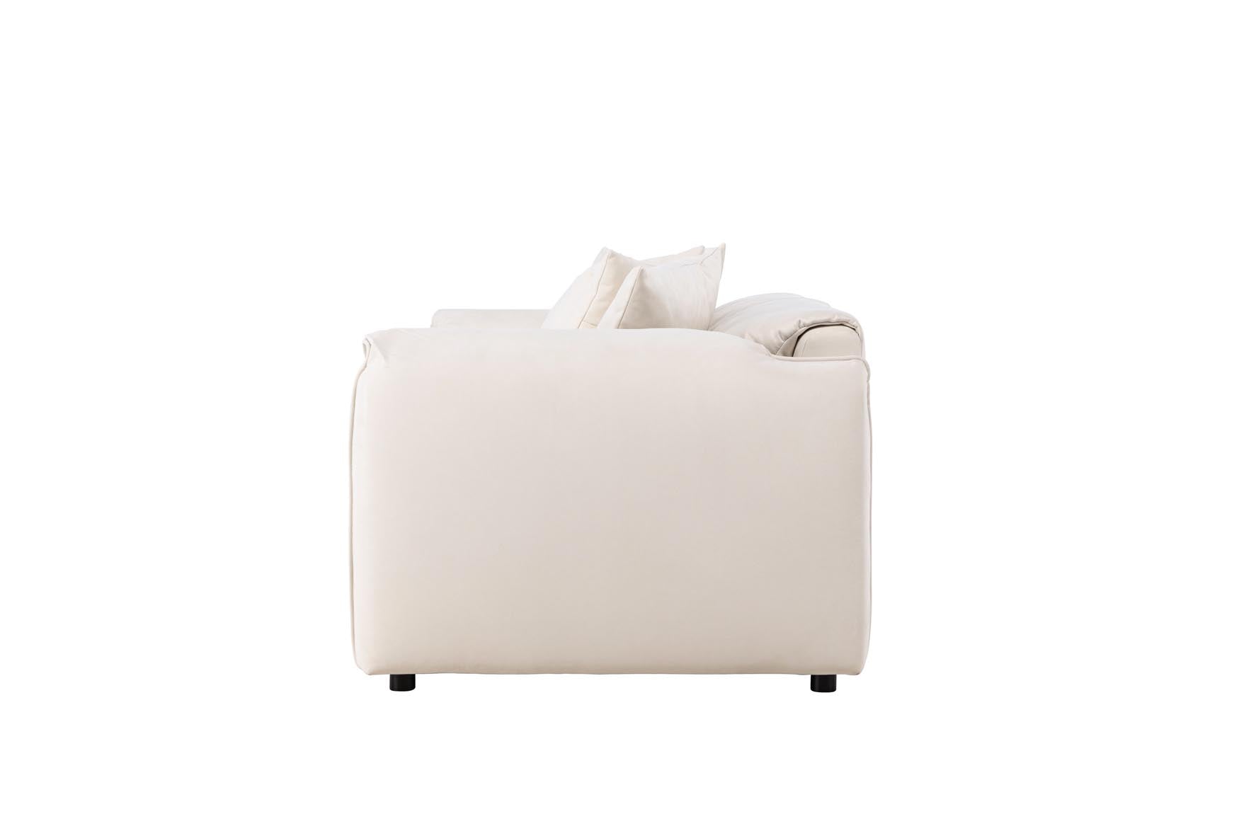 Entdecken Sie das Torekov 3-Sitzer Sofa von Vind: skandinavisches Design, hochwertige Polsterung und Platz für gesellige Abende.