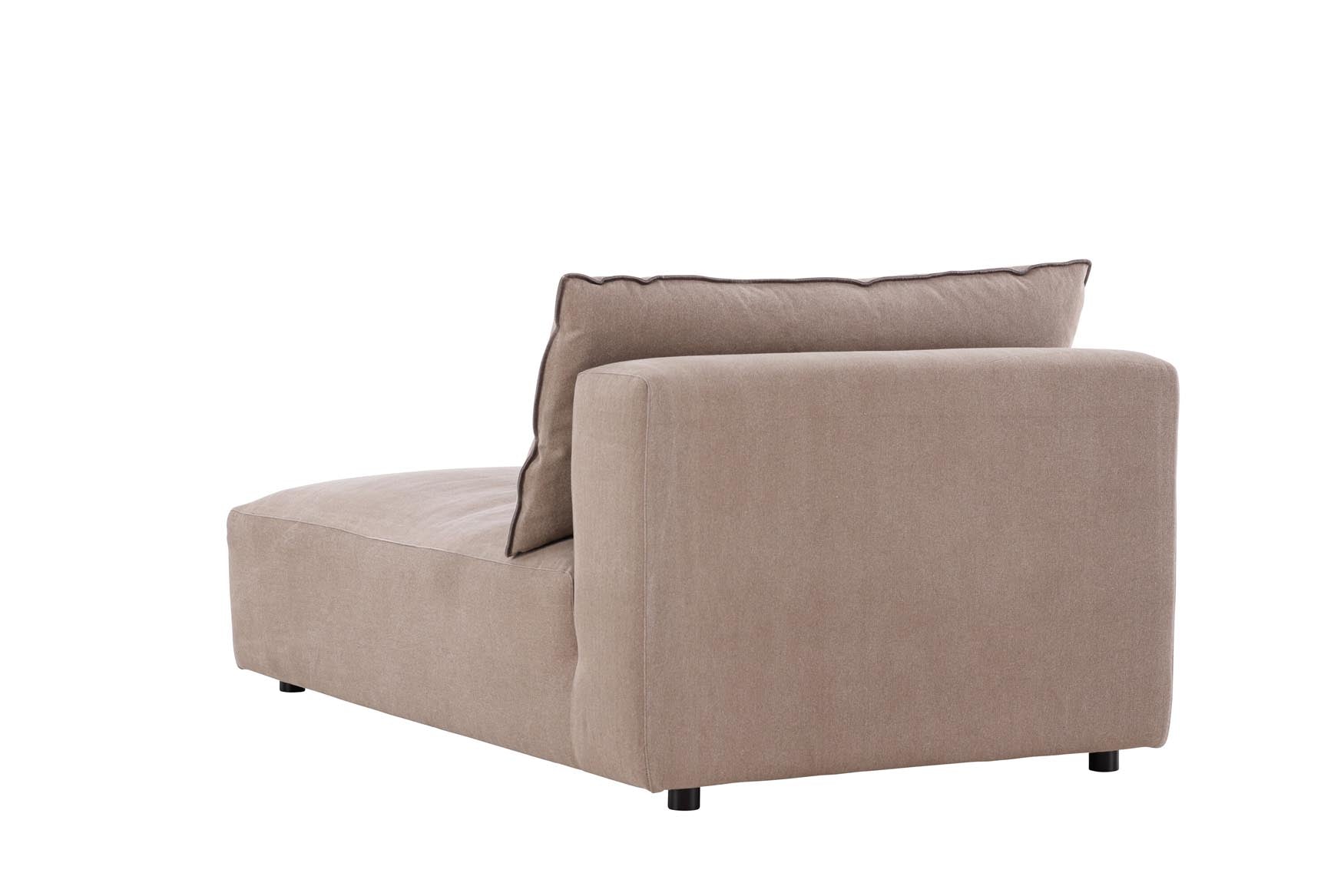 Entdecken Sie das Malö Daybed von Vind – ein elegantes Möbelstück, das als Sessel und Tagesbett überzeugt. Hochwertige Materialien und zeitloses Design.