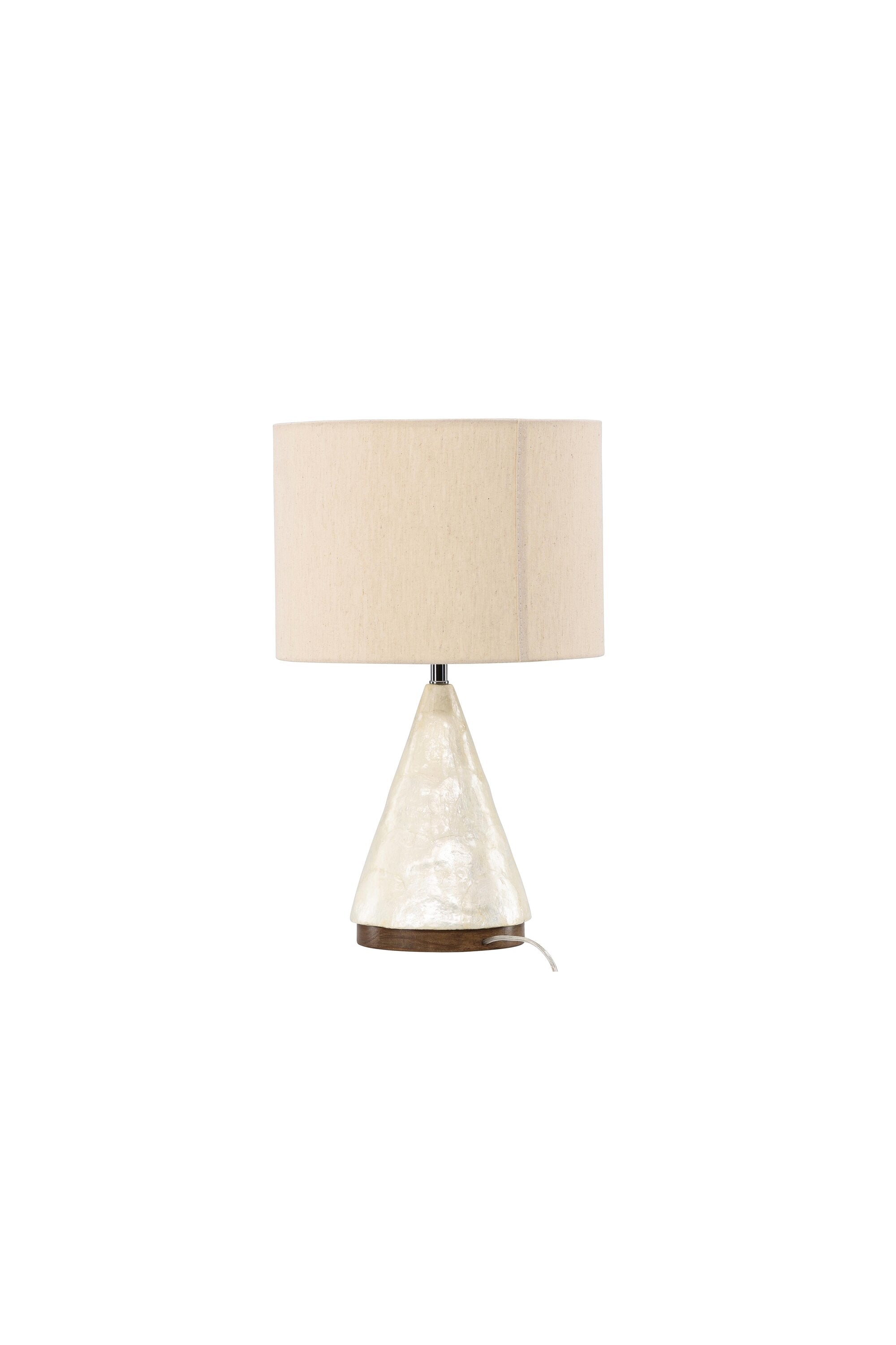 Donsö  Tischleuchte ⌀35  in Capiz / Natural präsentiert im Onlineshop von KAQTU Design AG. Tischleuchte ist von Vind