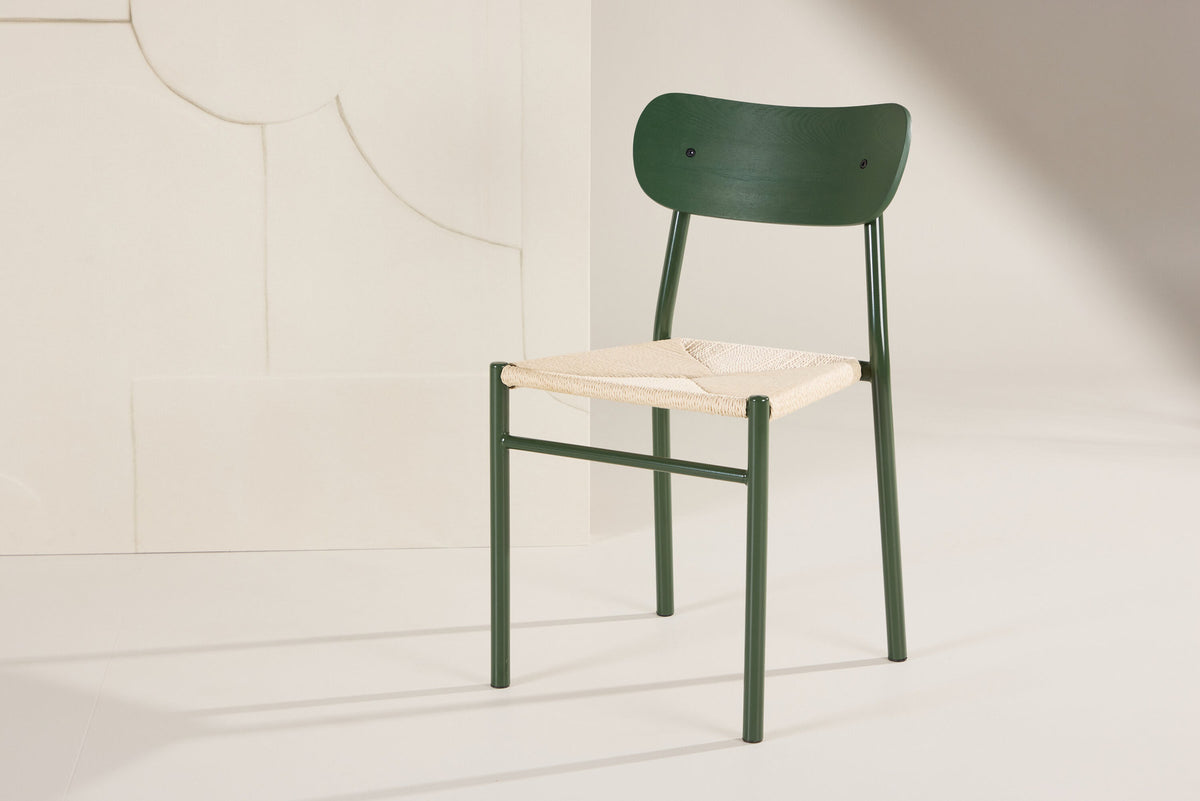Polly Esszimmerstuhl in Grün präsentiert im Onlineshop von KAQTU Design AG. Stuhl ist von Venture Home