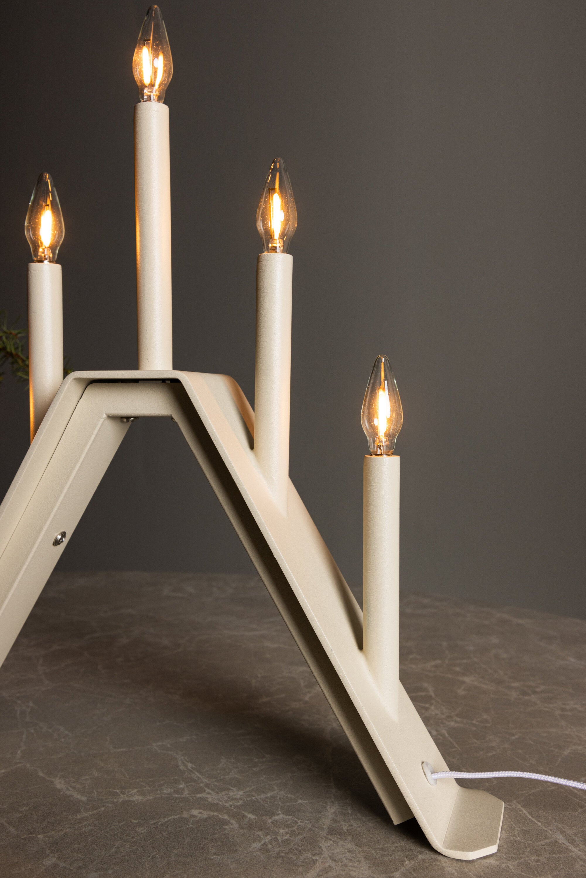 Åre Tischleuchte in Beige präsentiert im Onlineshop von KAQTU Design AG. Tischleuchte ist von Venture Home