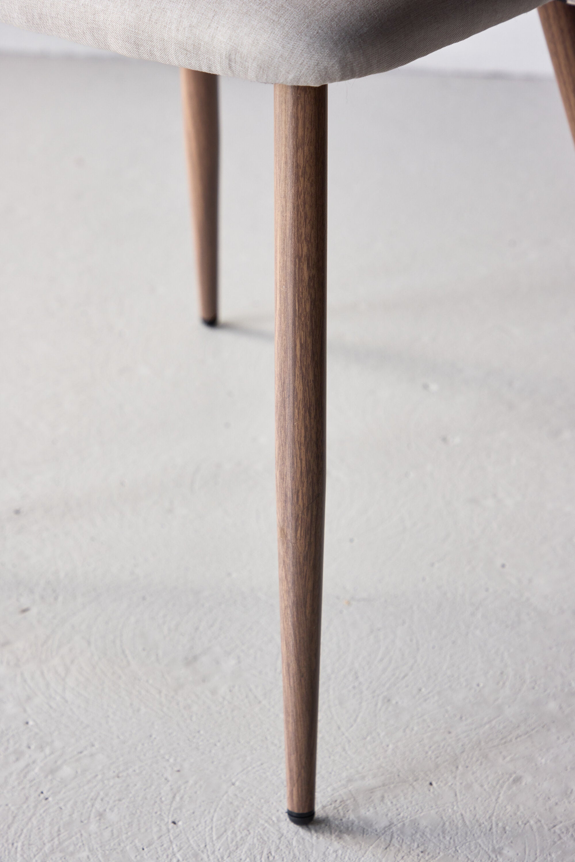 Night Esszimmerstuhl in Beige präsentiert im Onlineshop von KAQTU Design AG. Stuhl ist von Venture Home