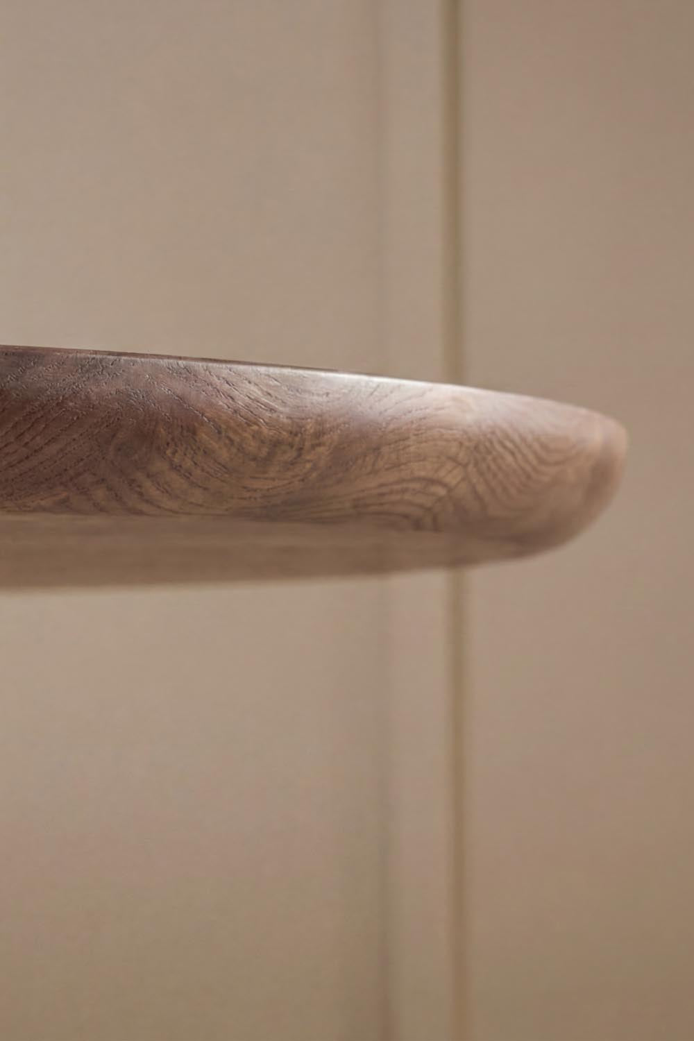 Stjärnö Ovaler Esstisch in Mokka präsentiert im Onlineshop von KAQTU Design AG. Esstisch ist von Venture Home