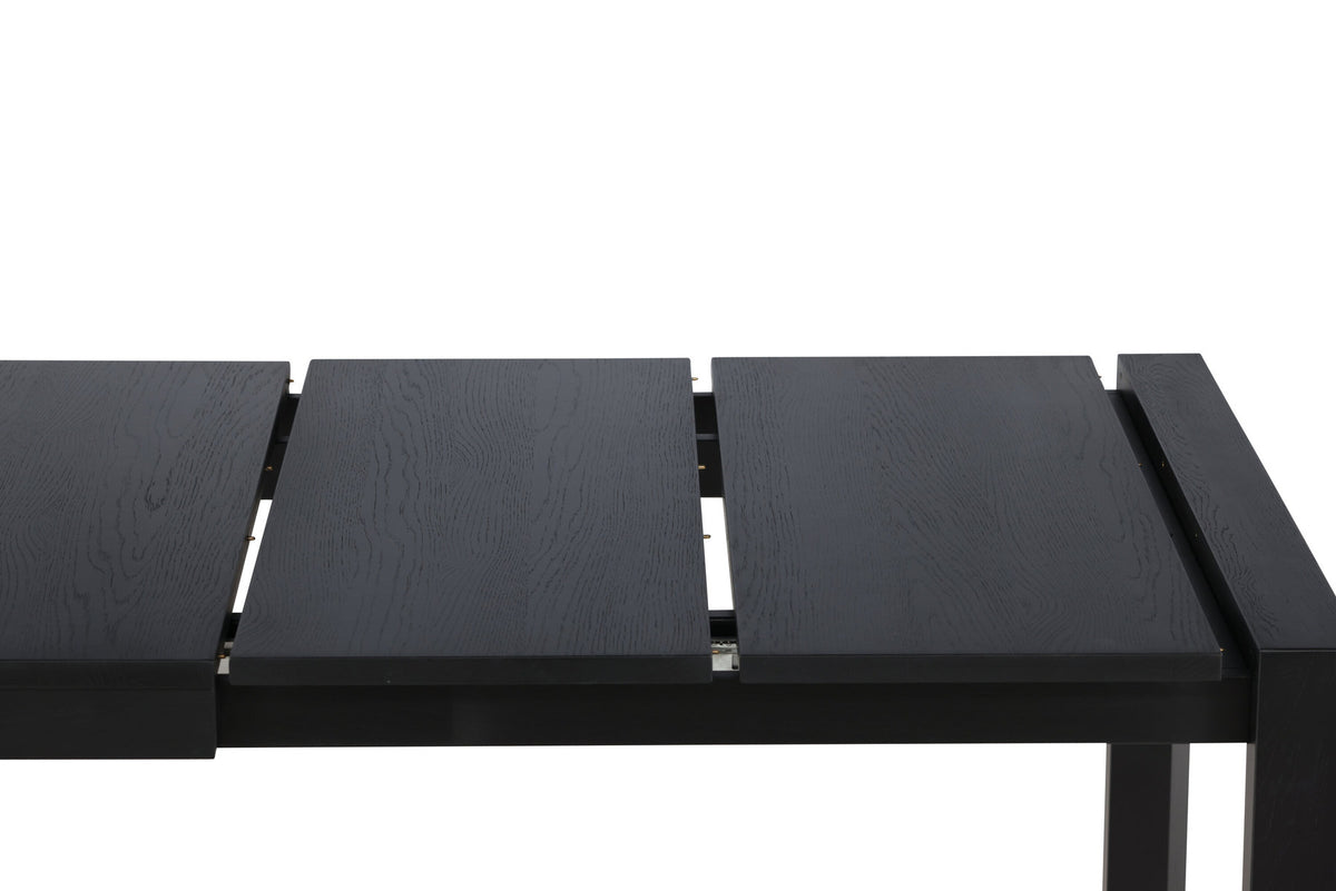 Slider ausziehbarer Tisch in Schwarz präsentiert im Onlineshop von KAQTU Design AG. Esstisch ist von Vind