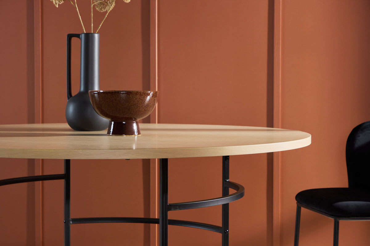 Copenhagen Esstisch in Whitewash/Schwarz präsentiert im Onlineshop von KAQTU Design AG. Esstisch ist von Venture Home
