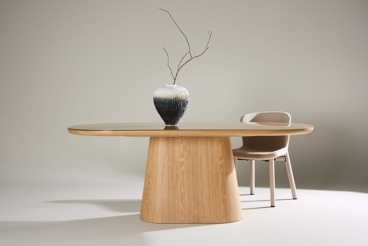 Castor ovaler Esstisch in Nature präsentiert im Onlineshop von KAQTU Design AG. Esstisch ist von Venture Home