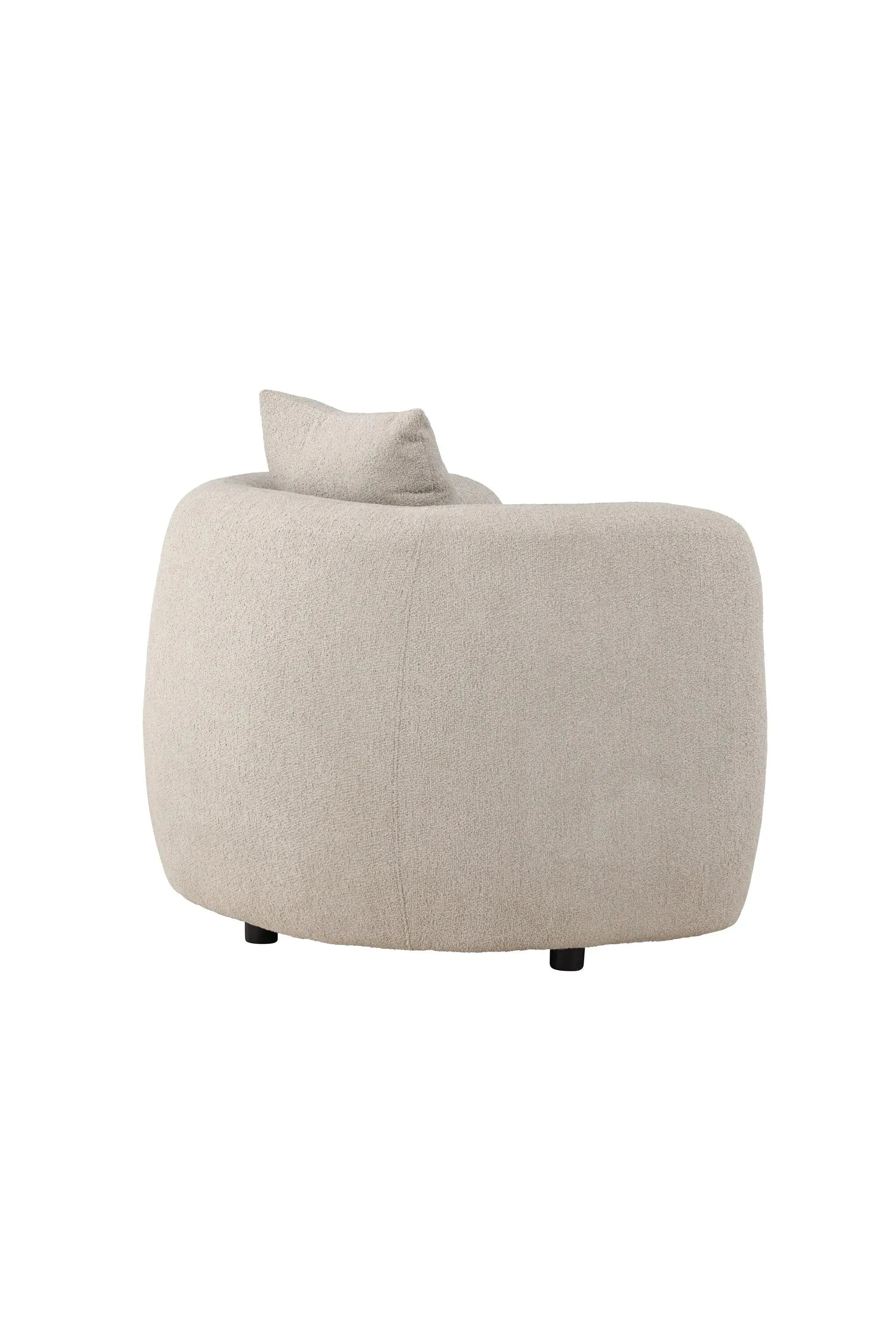 Eleganter Cielo Sessel von Venture Home, vereint modernes Design mit Komfort, ideal für stilvolle Wohnräume.