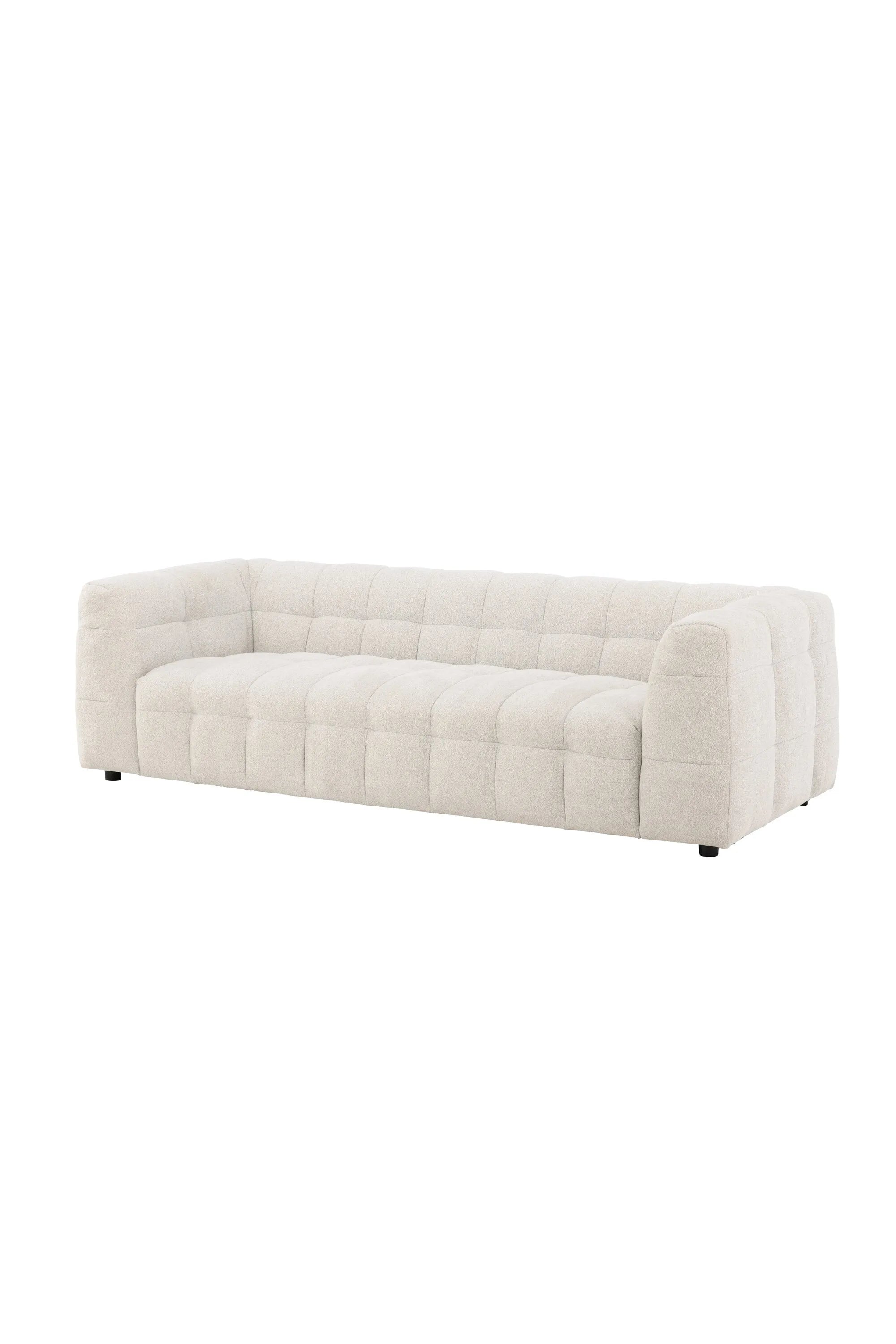 Das Malou 3-Sitzer Sofa vereint stilvolle Eleganz mit hohem Komfort und passt perfekt in jedes Wohnzimmer.