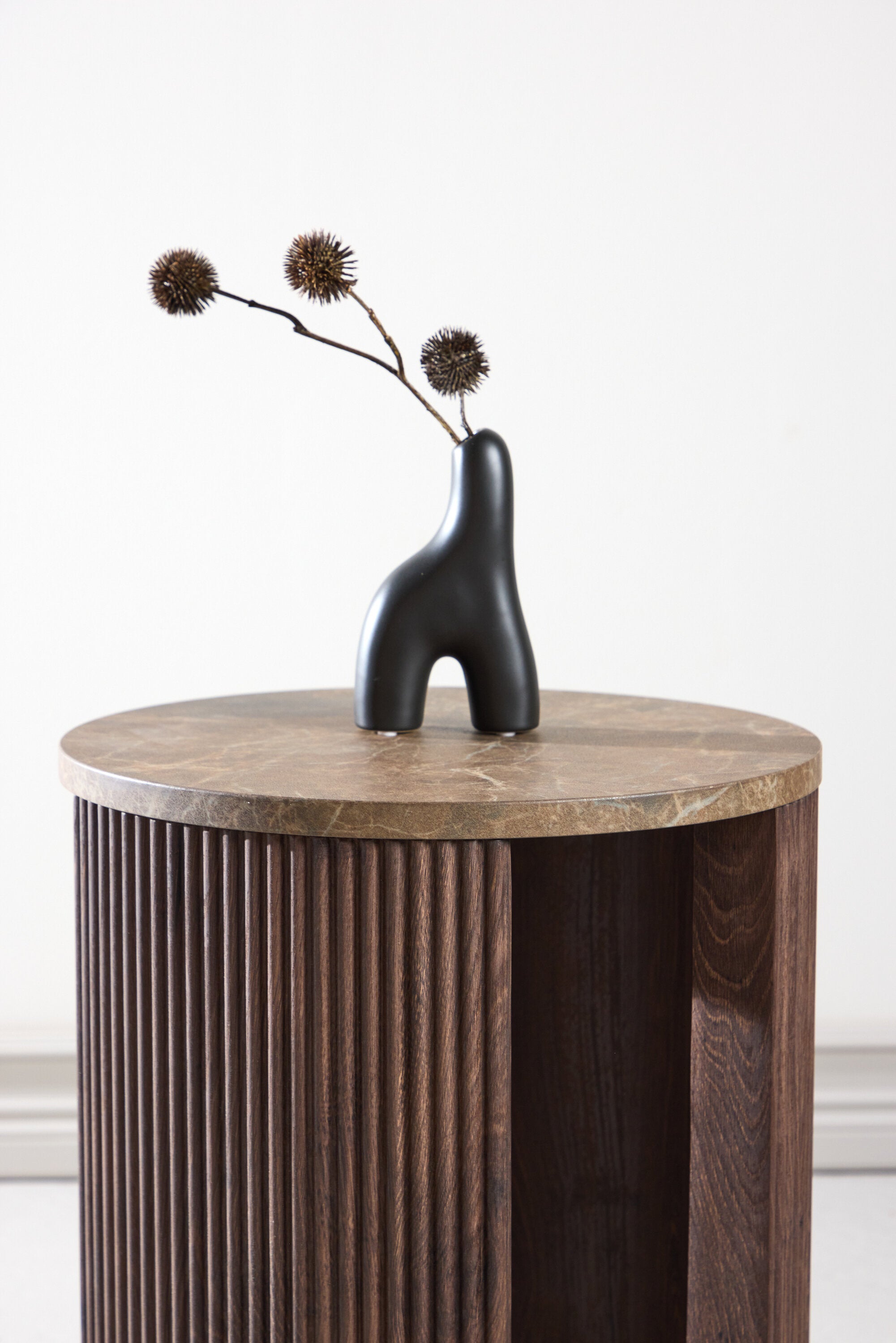Bristol Beistelltisch φ40 in Mokka präsentiert im Onlineshop von KAQTU Design AG. Beistelltisch ist von Venture Home