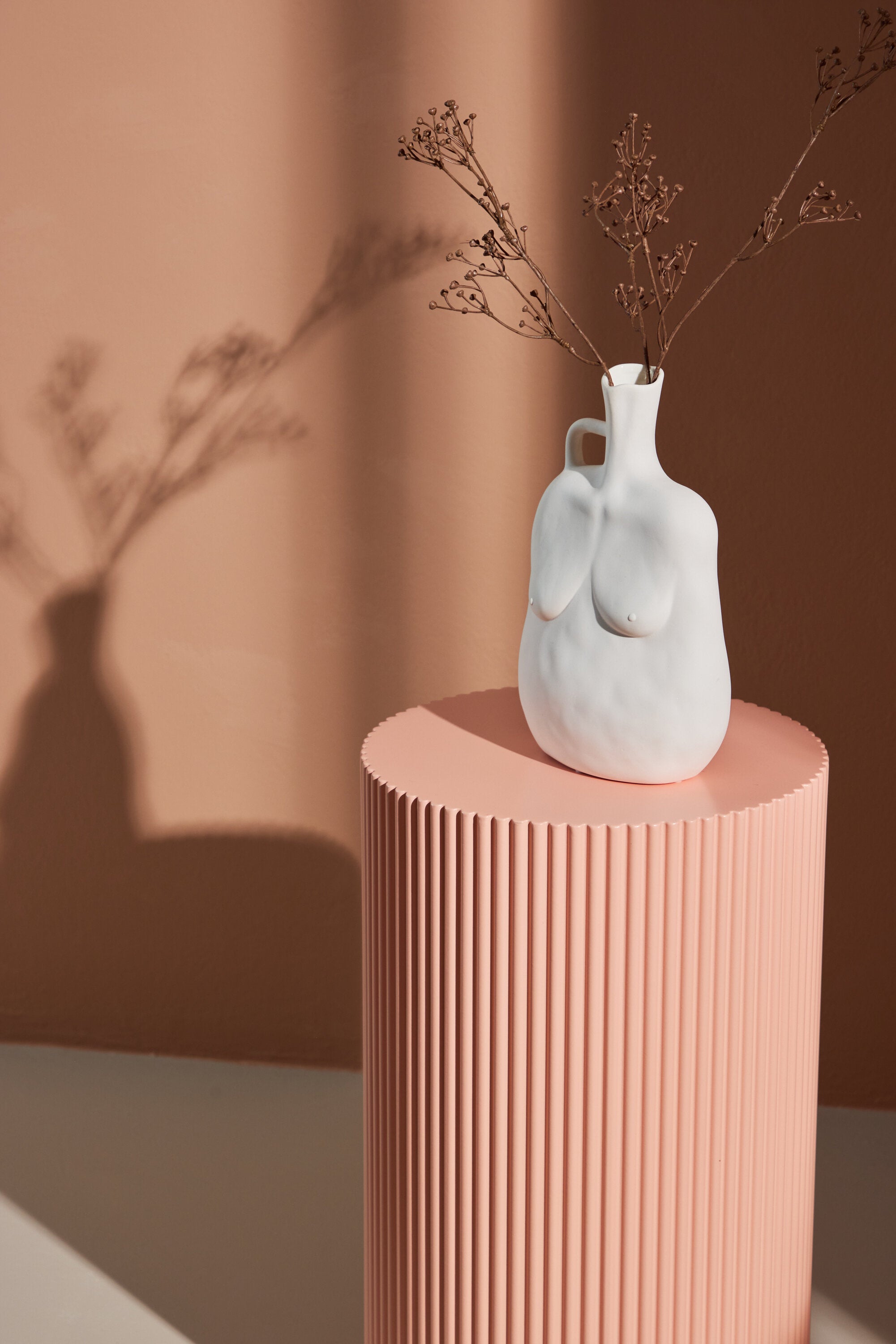 Lenox Beistelltisch in Peach präsentiert im Onlineshop von KAQTU Design AG. Beistelltisch ist von Venture Home