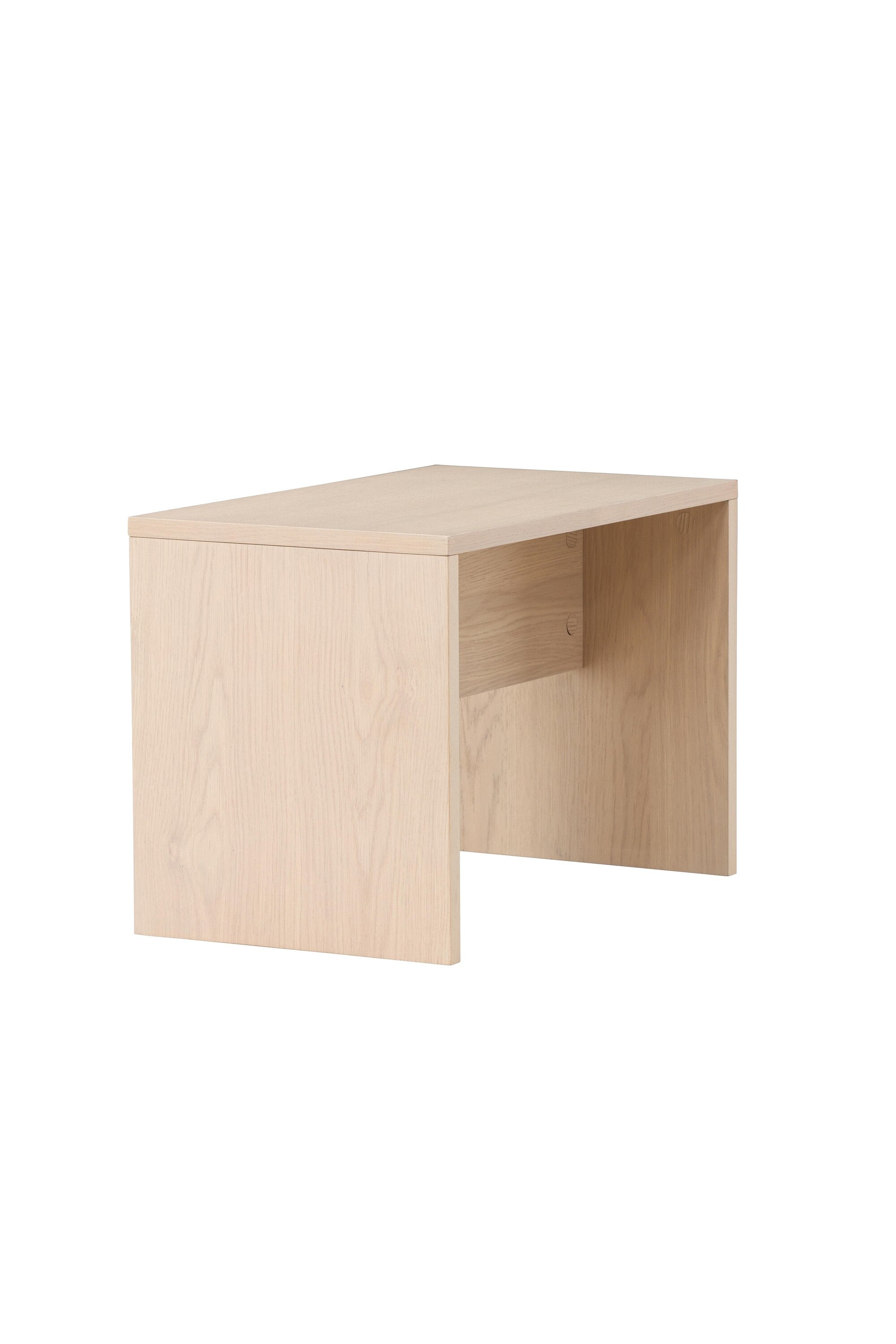 Moderner Juni Sofatisch von Venture Home, stilvolles Design, hochwertige Verarbeitung, ideal für zeitgemässe Wohnräume.