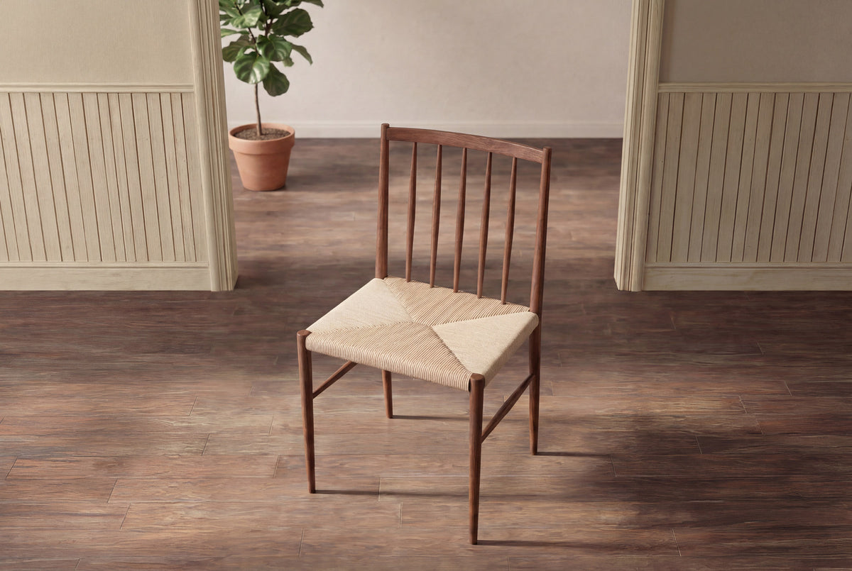 Enes Esszimmerstuhl in Mokka präsentiert im Onlineshop von KAQTU Design AG. Stuhl ist von Venture Home