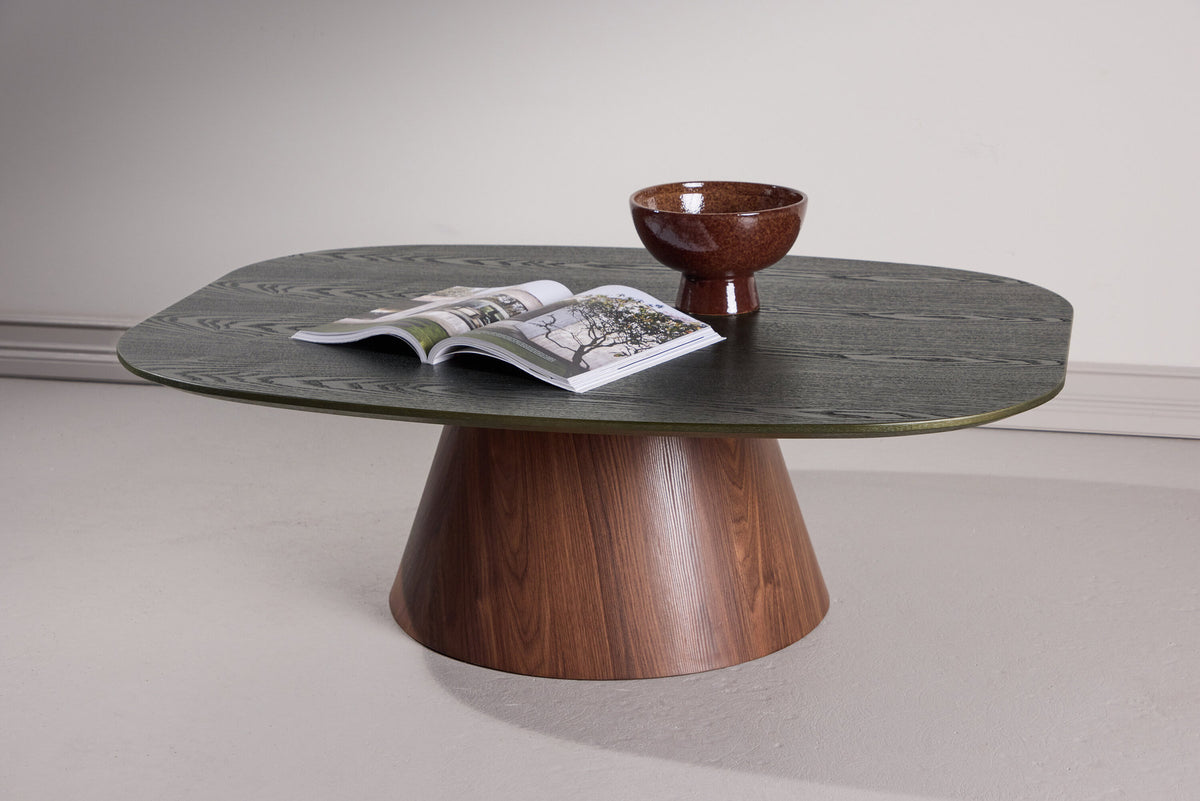 Lanzo Beistelltisch in Dunkelgrün präsentiert im Onlineshop von KAQTU Design AG. Couchtisch ist von Venture Home