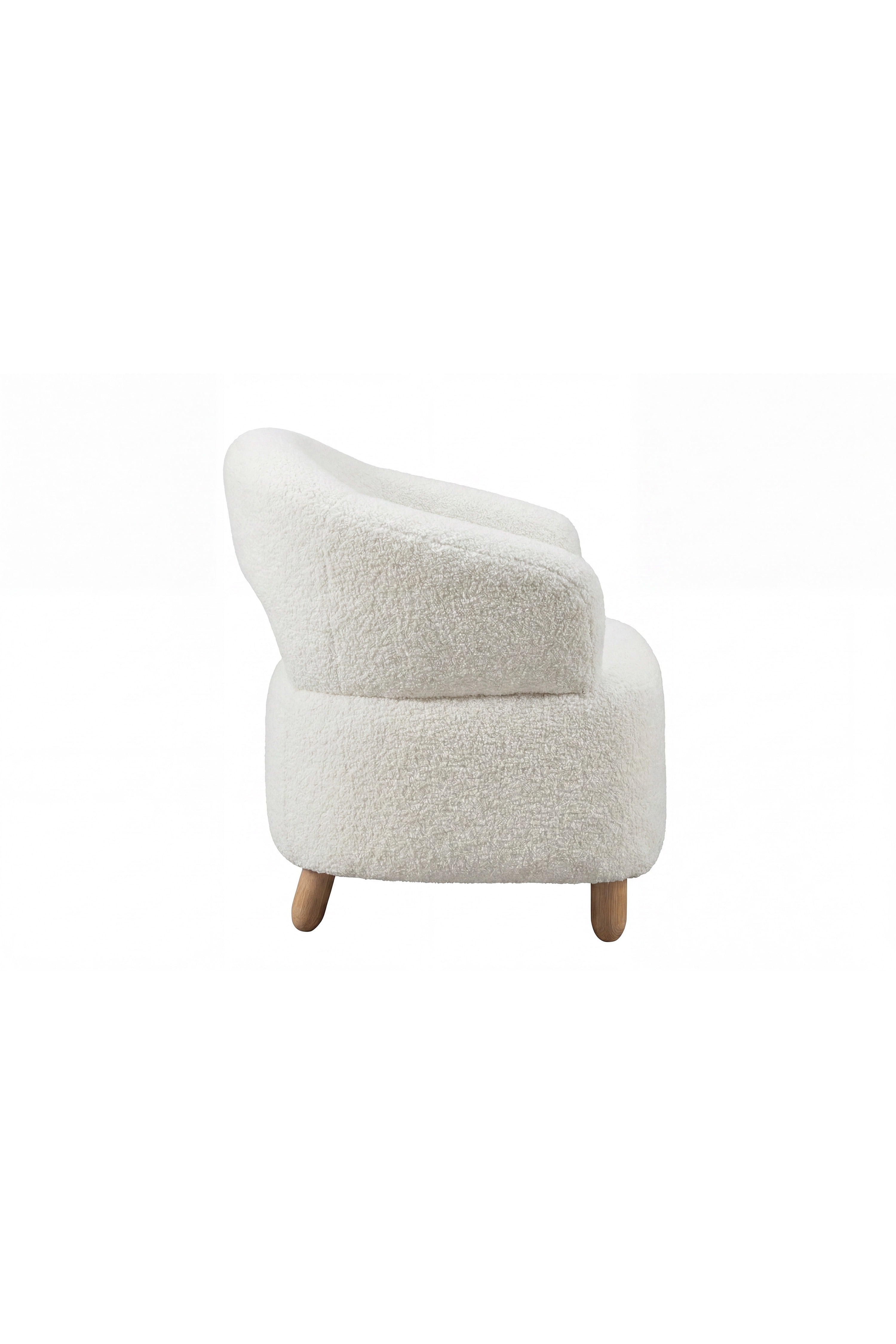 Moglas Sessel in Weiss präsentiert im Onlineshop von KAQTU Design AG. Sessel mit Armlehnen ist von Venture Home
