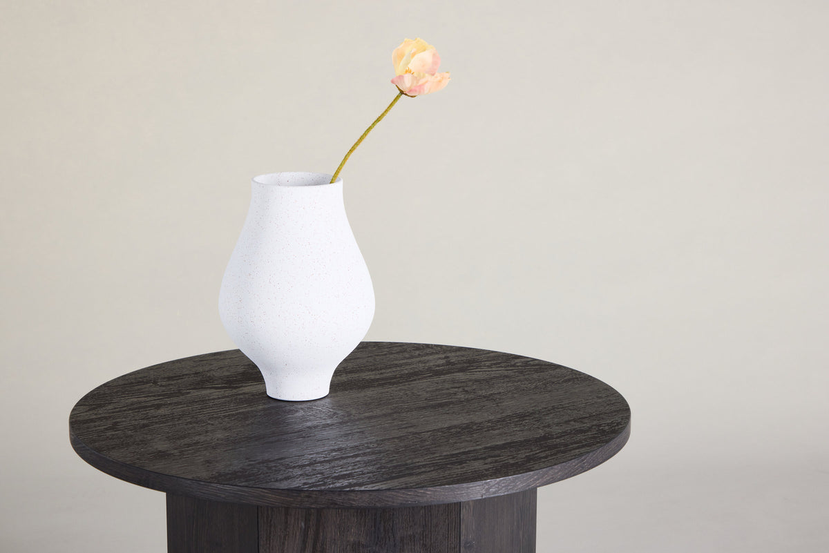 Tekla Sofatisch in Schwarz präsentiert im Onlineshop von KAQTU Design AG. Beistelltisch ist von Venture Home