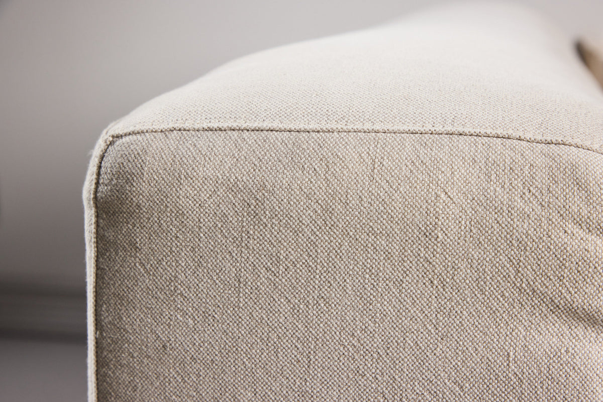 Mavi Sofamodule in Beige präsentiert im Onlineshop von KAQTU Design AG. Modulares Sofa ist von Vind