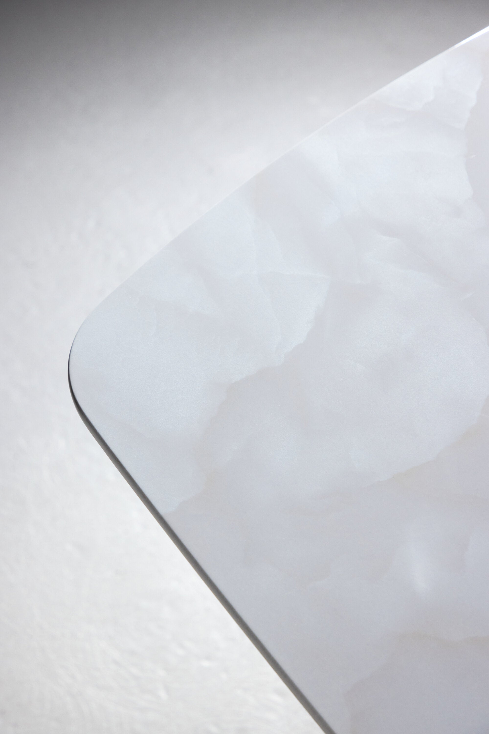 Väddö Rechteckiger Esstisch in Weiss präsentiert im Onlineshop von KAQTU Design AG. Gartentisch ist von Vind
