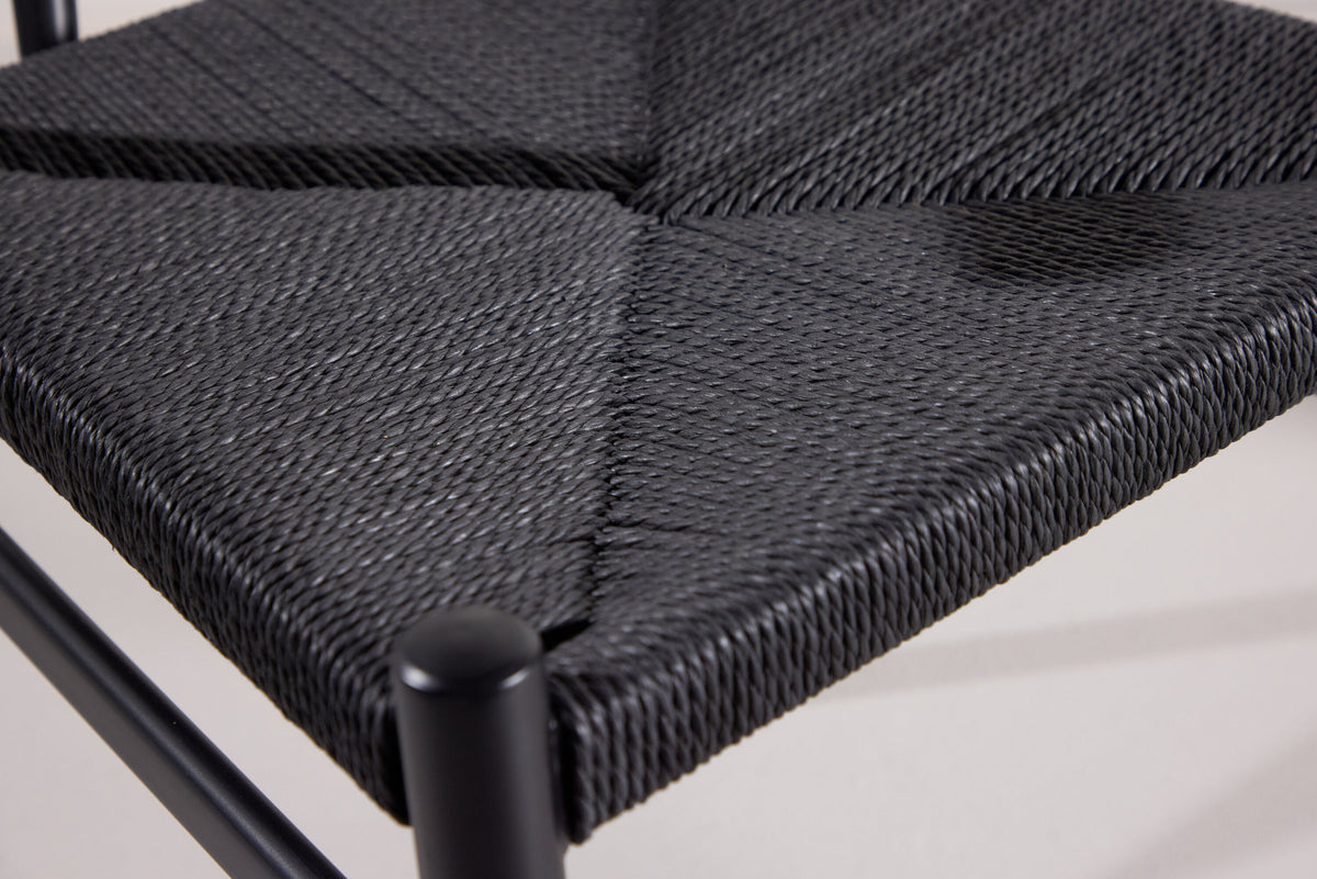 Alfons Esszimmerstuhl in Schwarz präsentiert im Onlineshop von KAQTU Design AG. Stuhl ist von Venture Home
