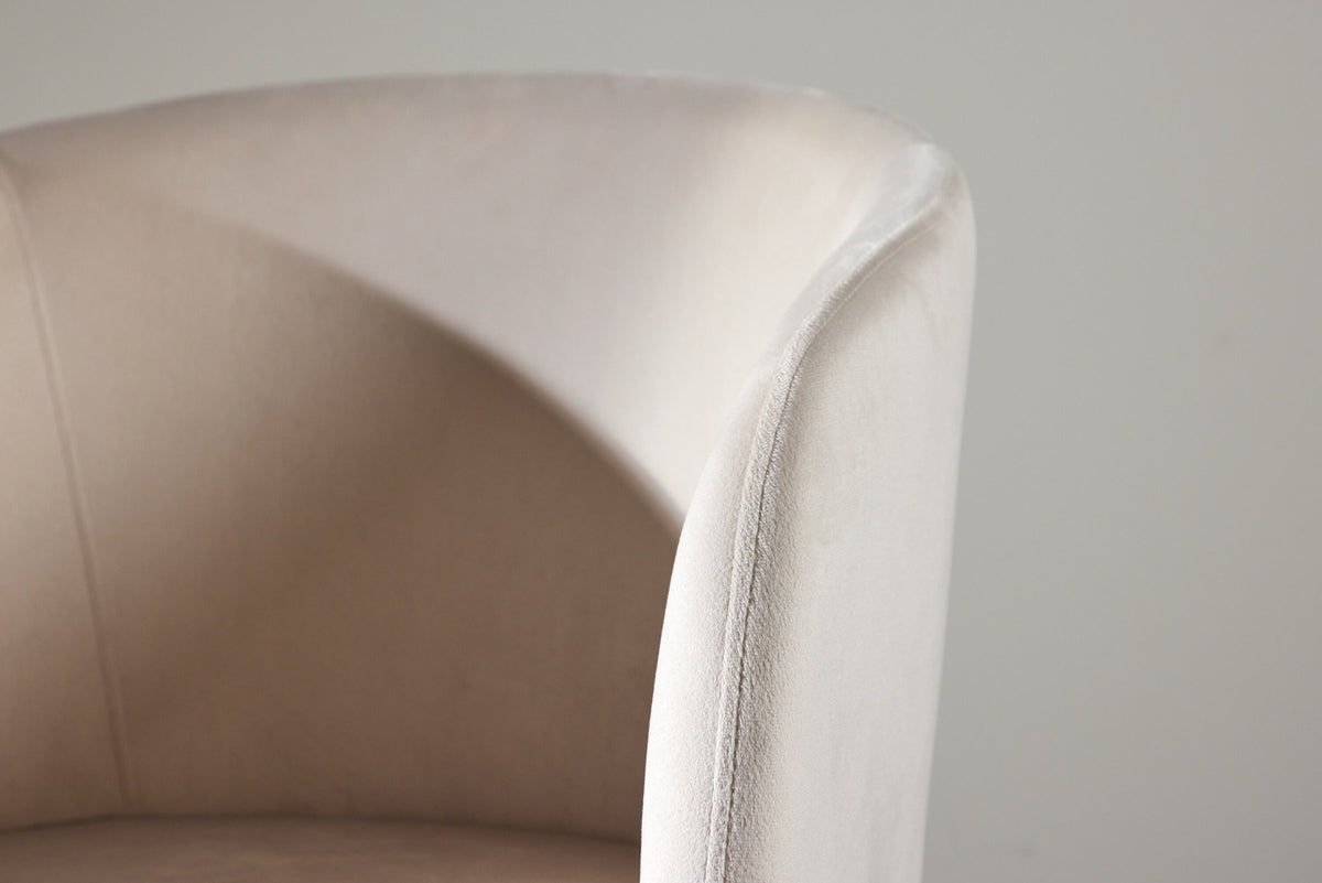 Berit Esszimmerstuhl von Venture Home mit braunem Polyester-Cord-Sitz, schwarzen Stahlbeinen und Armlehnen, modernes schlichtes Design