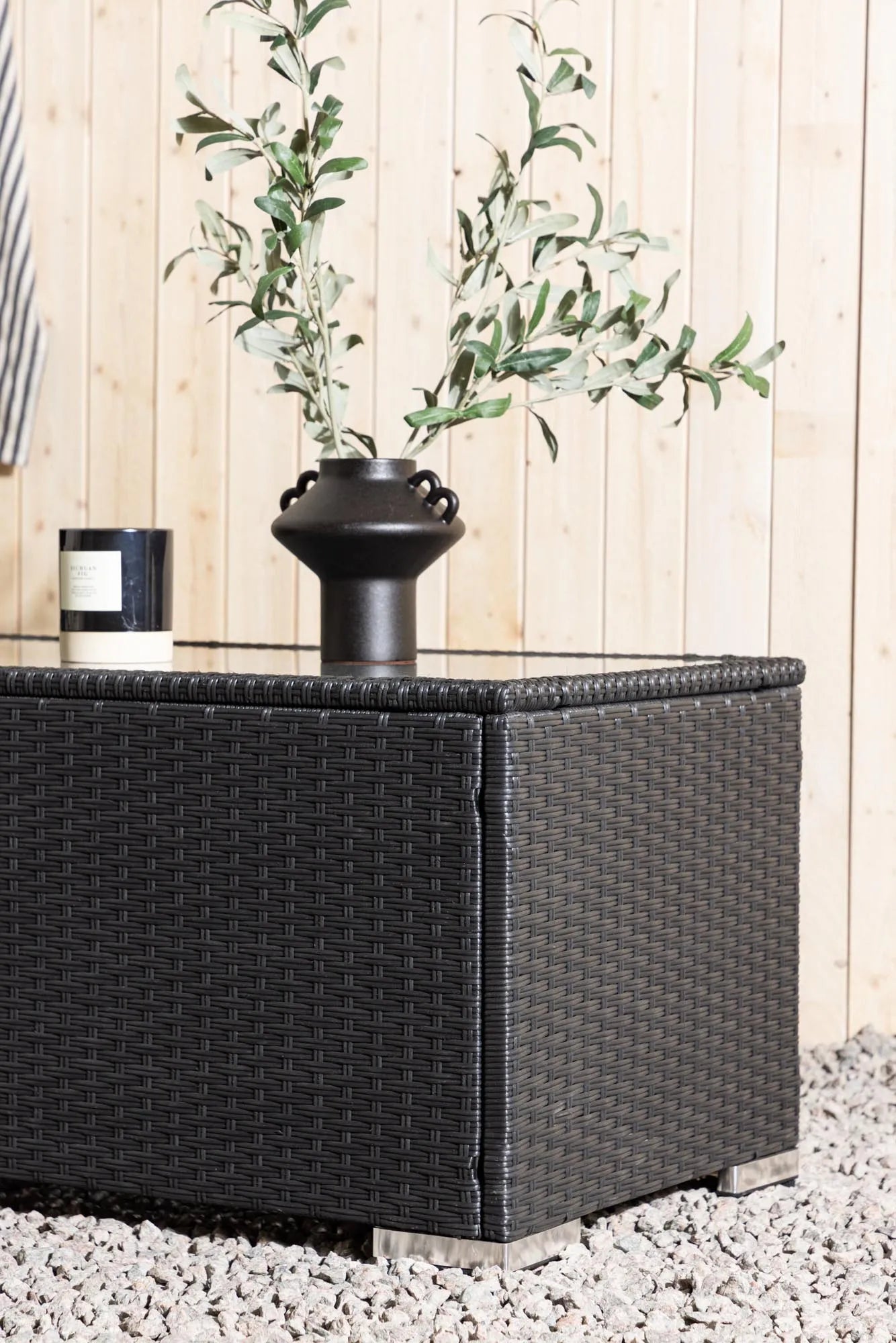 London Sofatisch in Schwarz präsentiert im Onlineshop von KAQTU Design AG. Beistelltisch ist von Venture Home