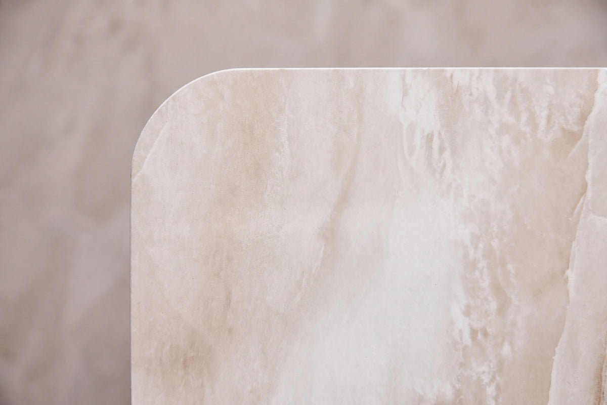 Ålesund Beistelltisch in Beige präsentiert im Onlineshop von KAQTU Design AG. Couchtisch ist von Venture Home