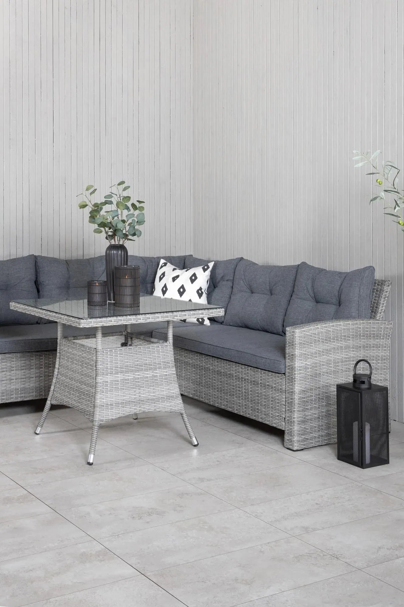 Watford Ecksofa 80cm: Luxuriöse Outdoor-Entspannung von Venture Home.