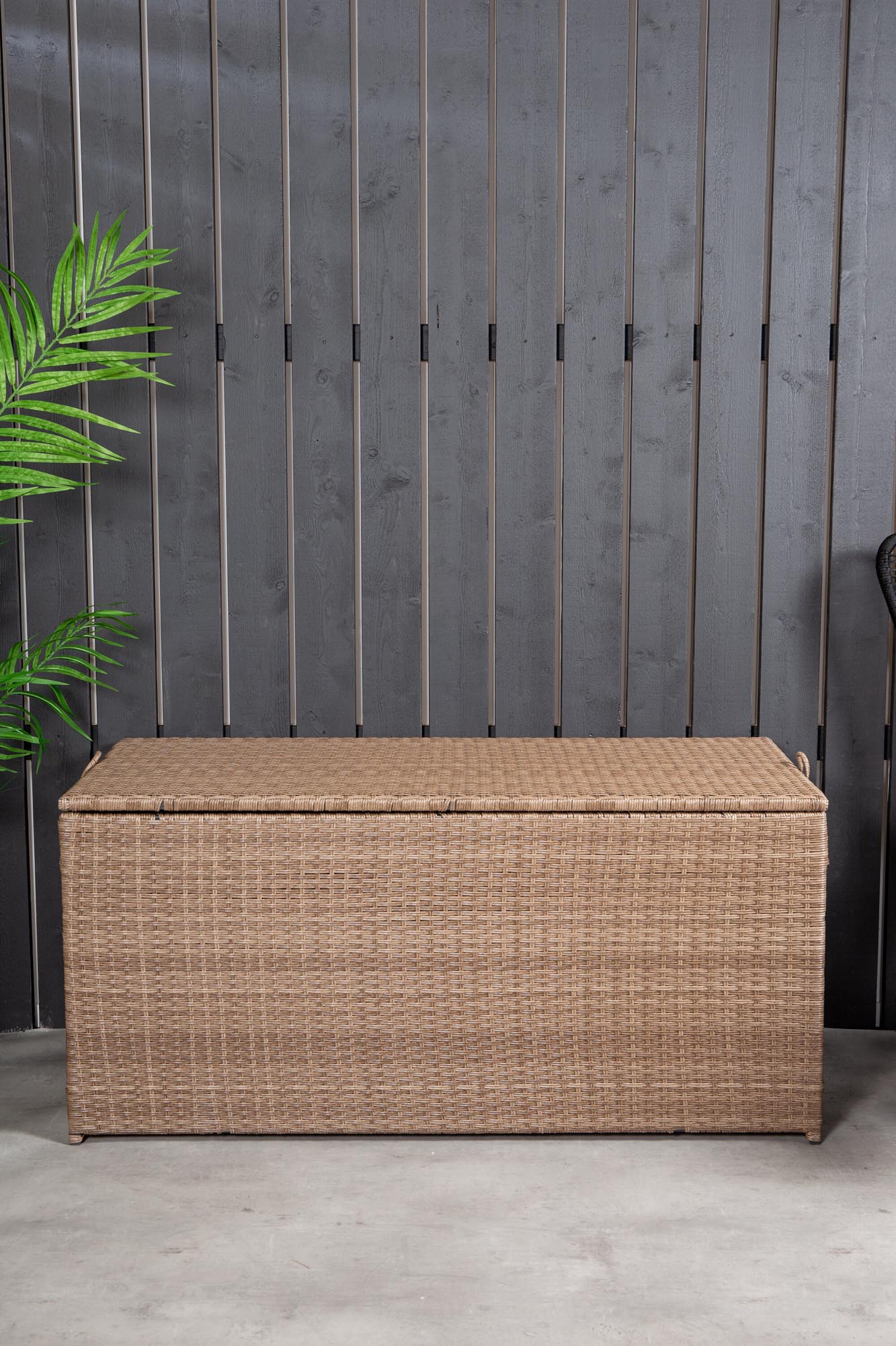 Londoner Kissenbox in Natur präsentiert im Onlineshop von KAQTU Design AG. Aufbewahrungsbox ist von Venture Home