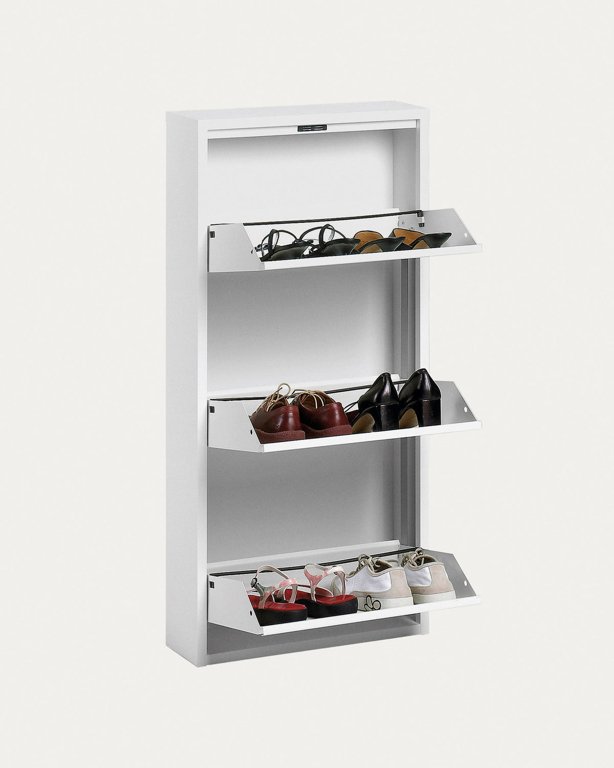 Ode Schuhschrank 50 x 103 cm 3-türig weiss in Weiss präsentiert im Onlineshop von KAQTU Design AG. Schuhkipper ist von Kave Home