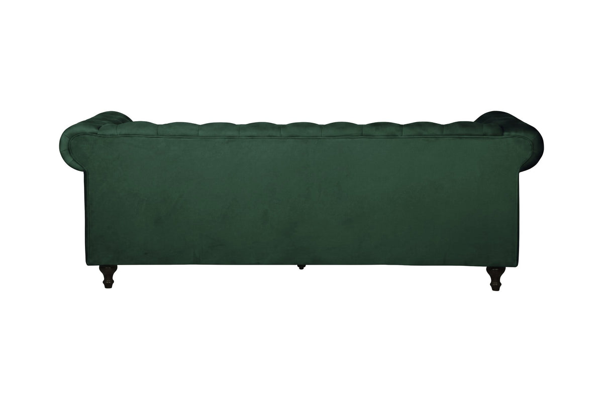 Dreisitzer-Sofa Velvet von Venture Home in Grün mit Samtbezug, tiefer Knopfheftung im Chesterfield-Stil und schwarzen Holzbeinen.