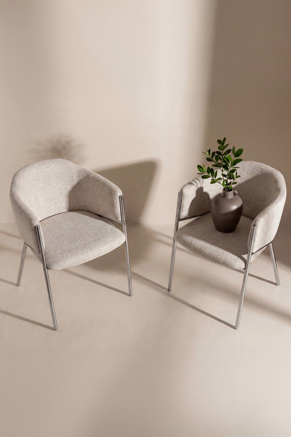 Evelina Esszimmerstuhl in Weiss präsentiert im Onlineshop von KAQTU Design AG. Stuhl ist von Venture Home