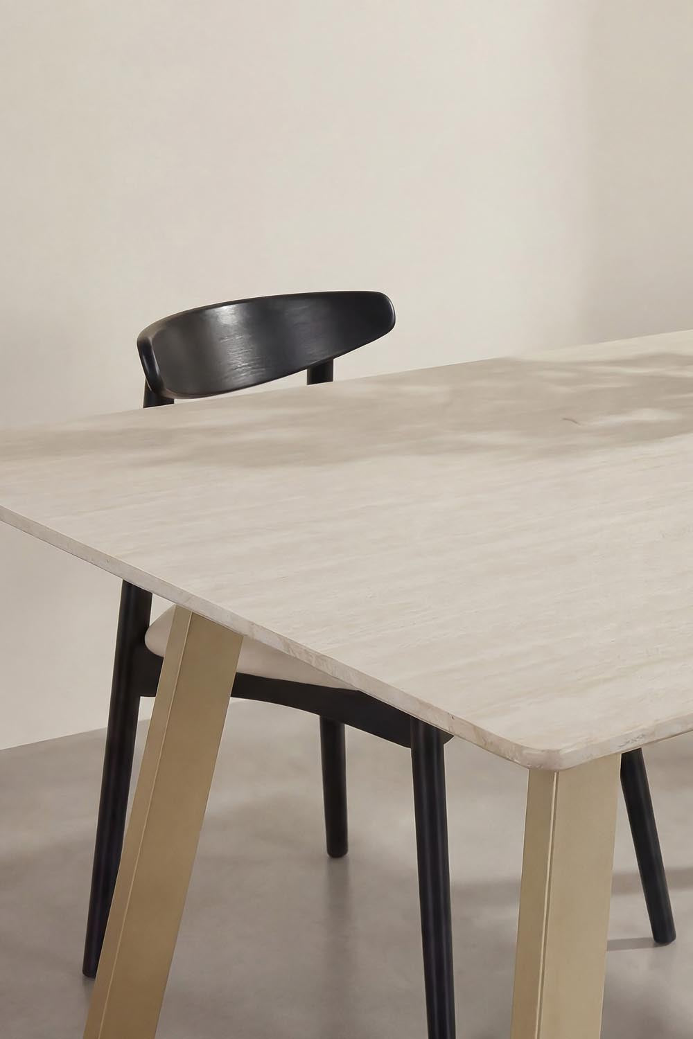 Estelle Rechteckiger Esstisch in Beige präsentiert im Onlineshop von KAQTU Design AG. Gartentisch ist von Venture Home