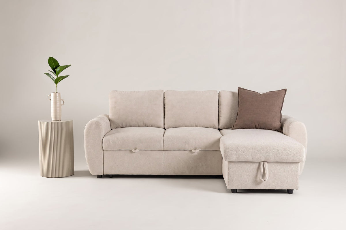 Beige Bettsofa Teo von Venture Home mit Polyesterbezug, Eukalyptusanteil und schwarzen Beinen, im aufgeklappten Zustand als Bett gezeigt.