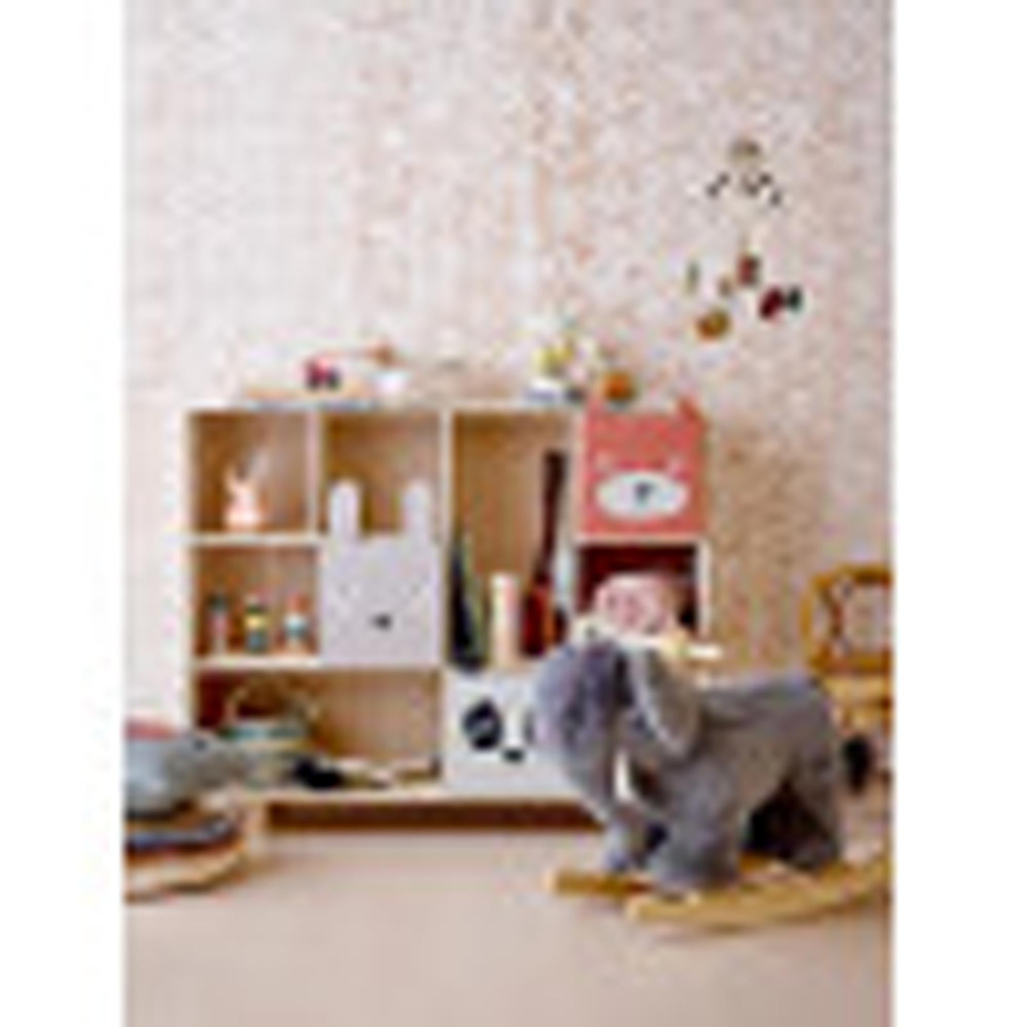 Ariston Toy Car, Grey, MDF in Grey präsentiert im Onlineshop von KAQTU Design AG. Objekte Kids ist von Bloomingville